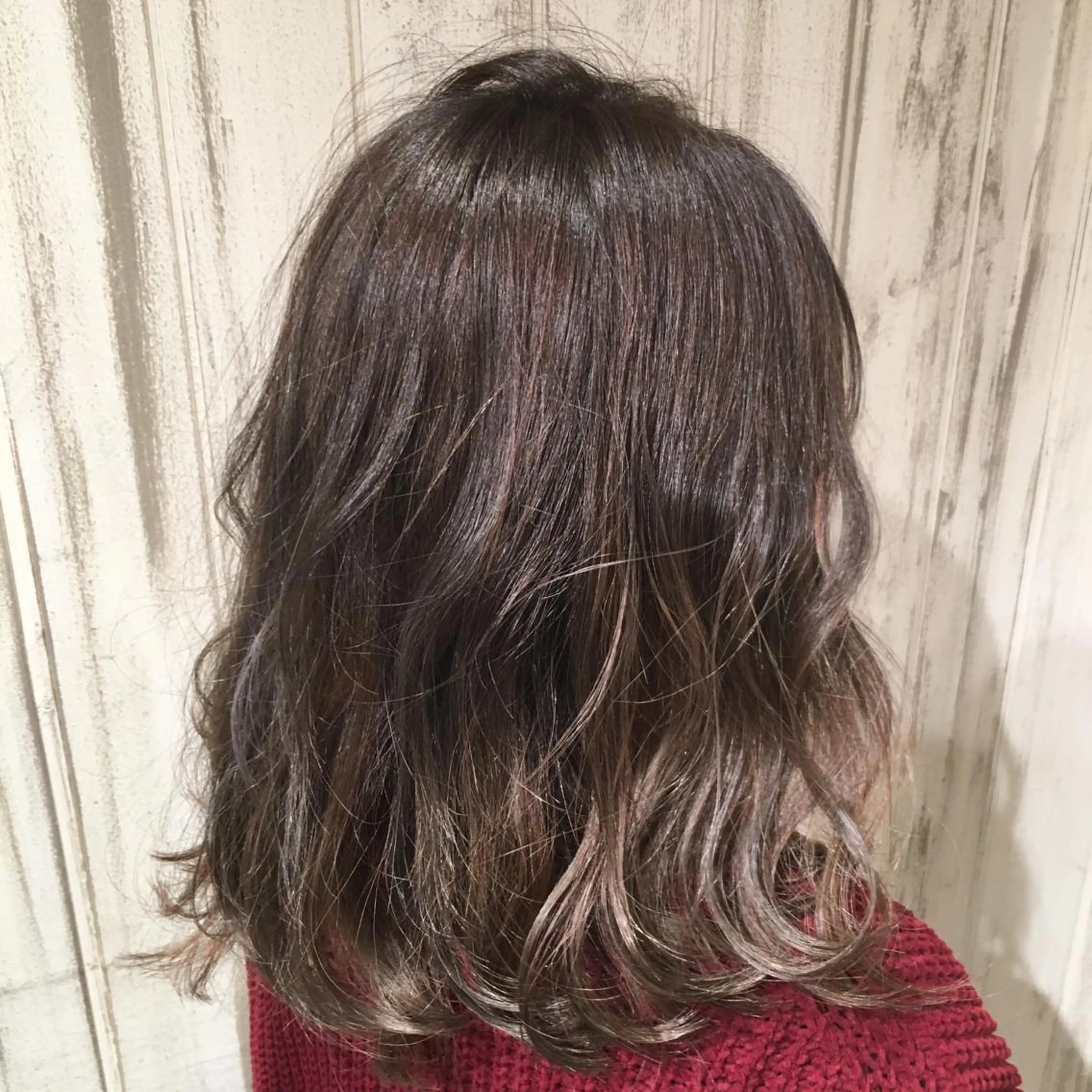 ミディアム カラー グラデーションカラー グレージュ FENICE onthe beach所属・永井大樹✨ 透明感カラー✨のヘアスタイル
