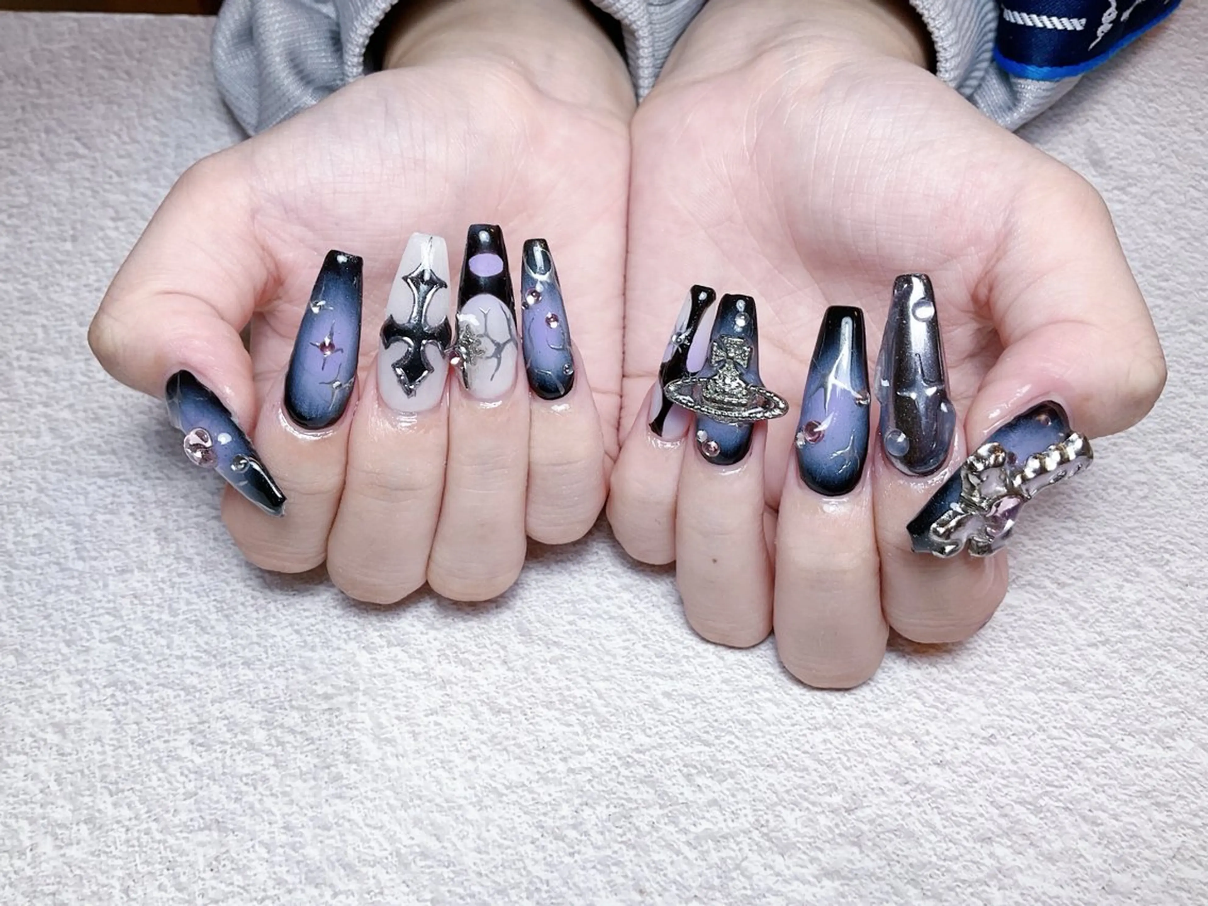 ネイル ネイルチップ ハンドネイル 🌈Yun nail hyejin💋のネイルデザイン