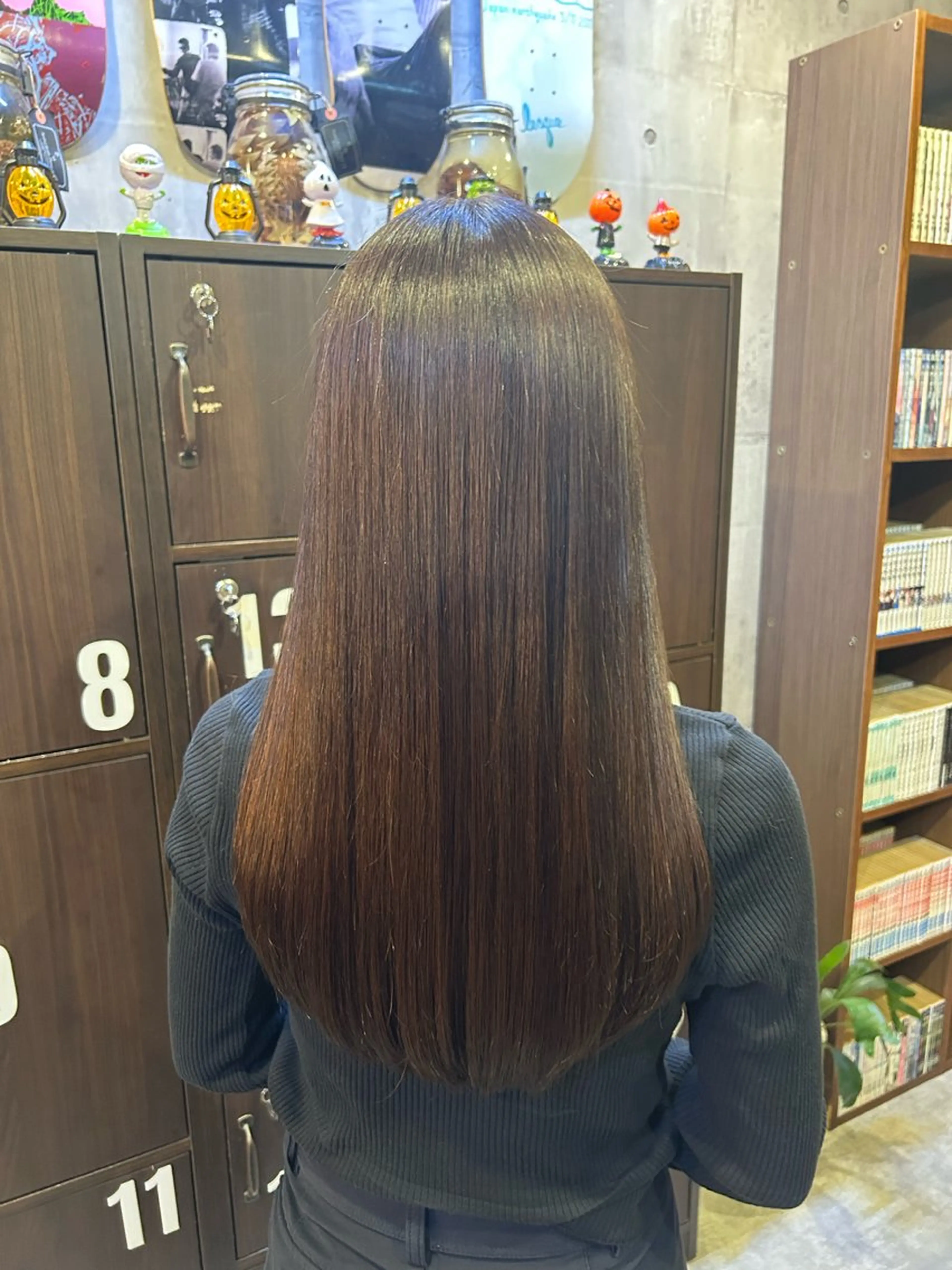 ロング 髪質改善 ヘアカラー トリートメント 出川 結菜のヘアスタイル