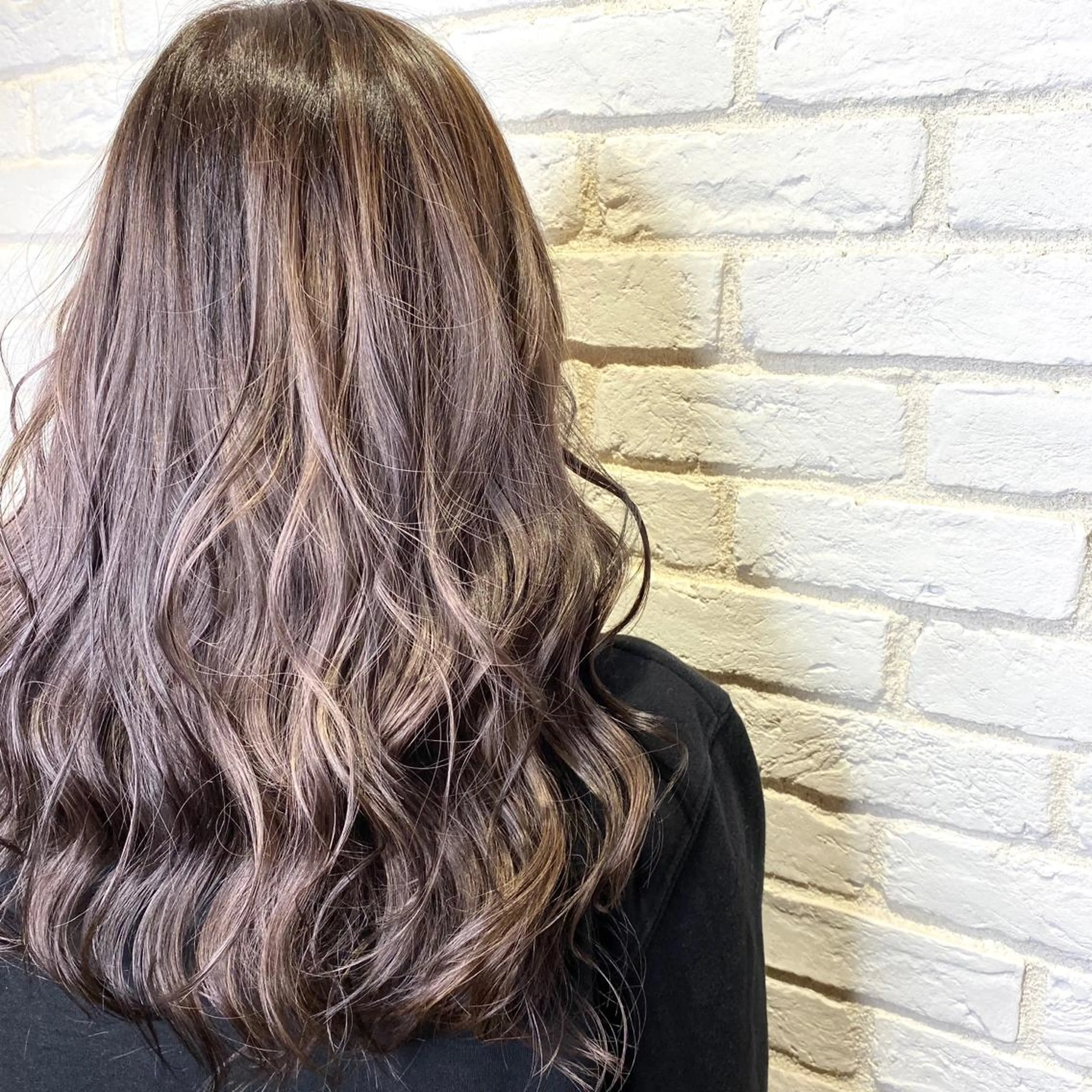 セミロング カラー カット ヘアカラー トリートメント TRUCK トラックのヘアスタイル