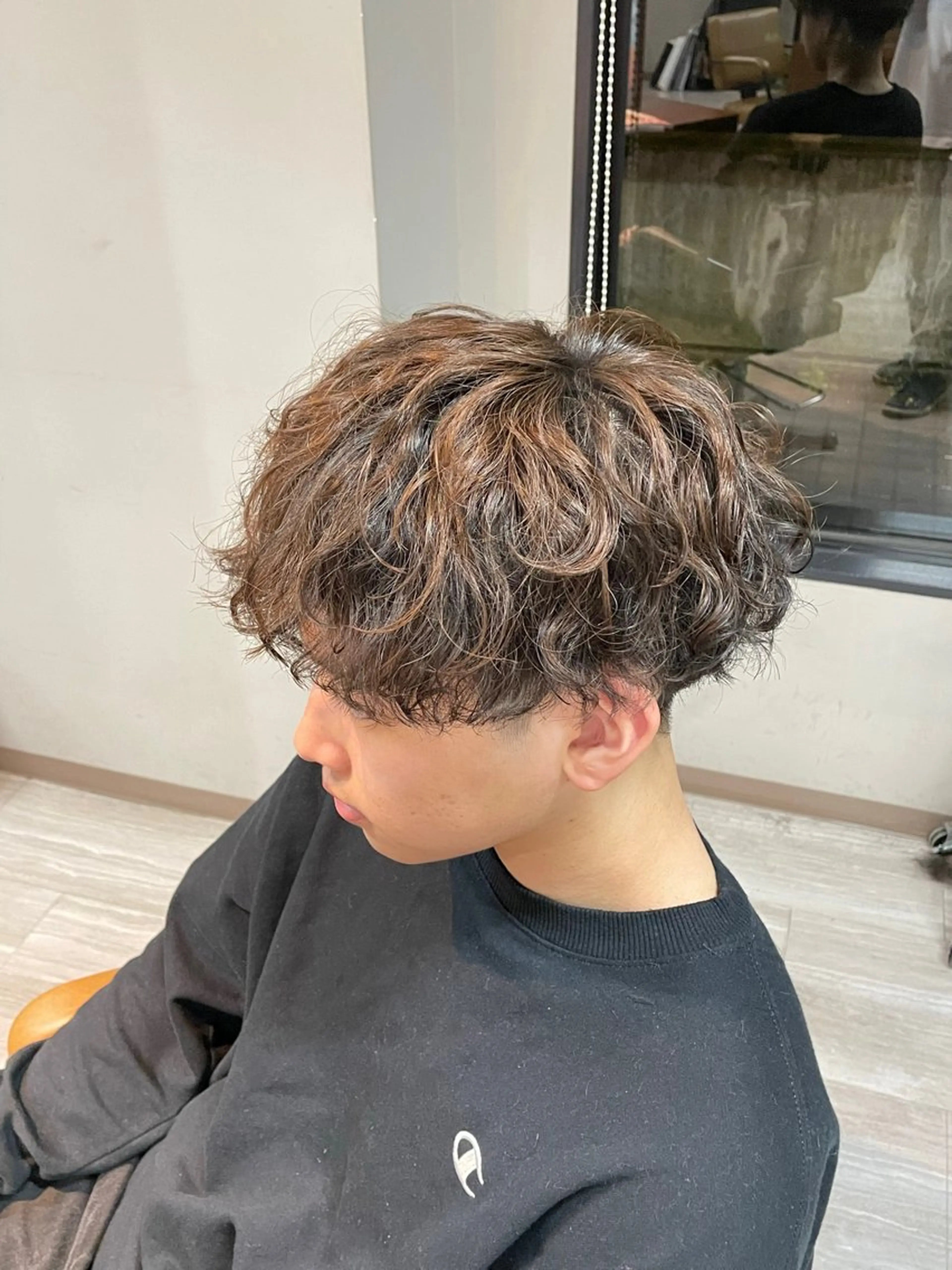 カラー パーマ メンズ arika オケシ　リョウダイのヘアスタイル