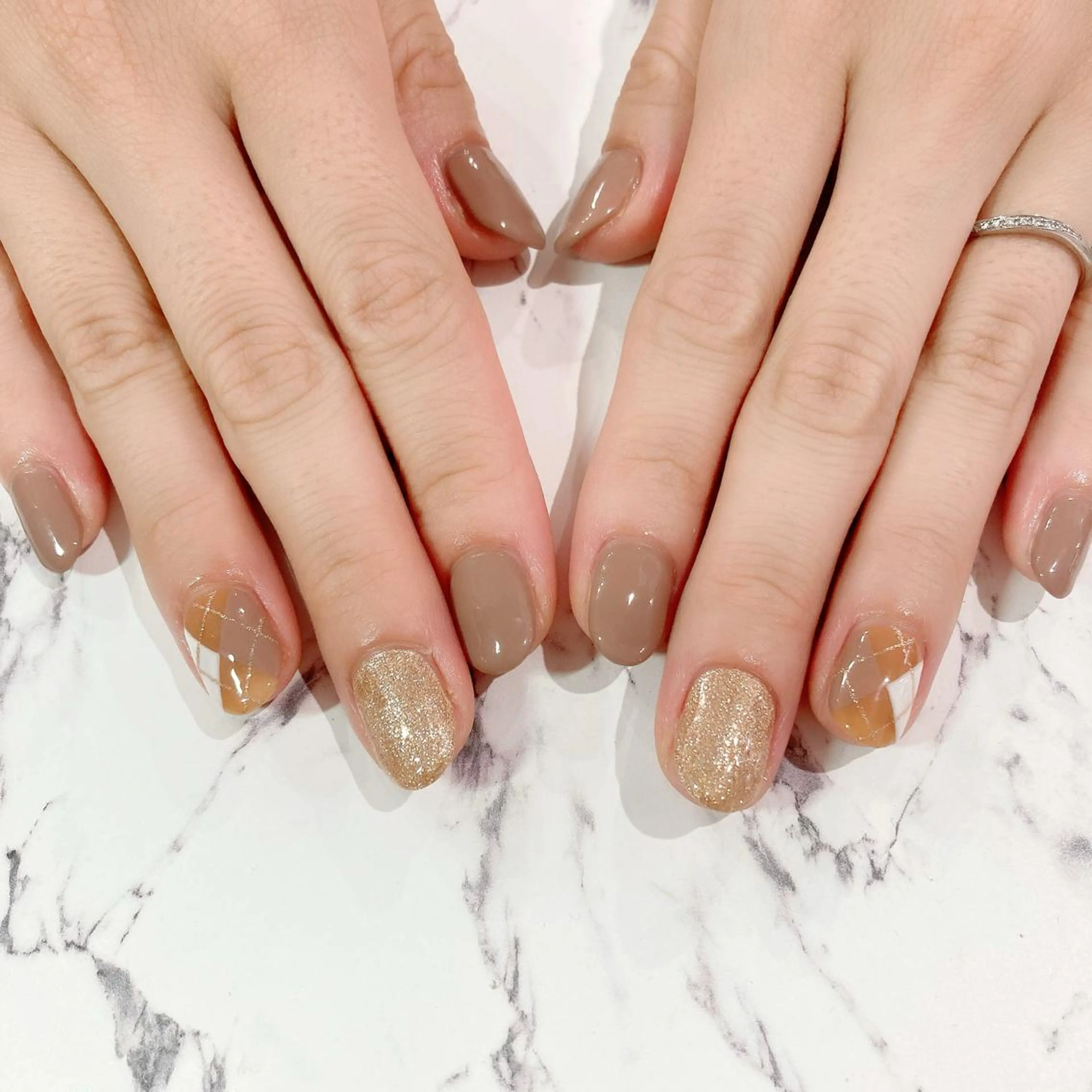 ネイル ブラウン ジェルネイル パラジェル シンプルネイル 冬ネイル ハンドネイル Nail Kのネイルデザイン