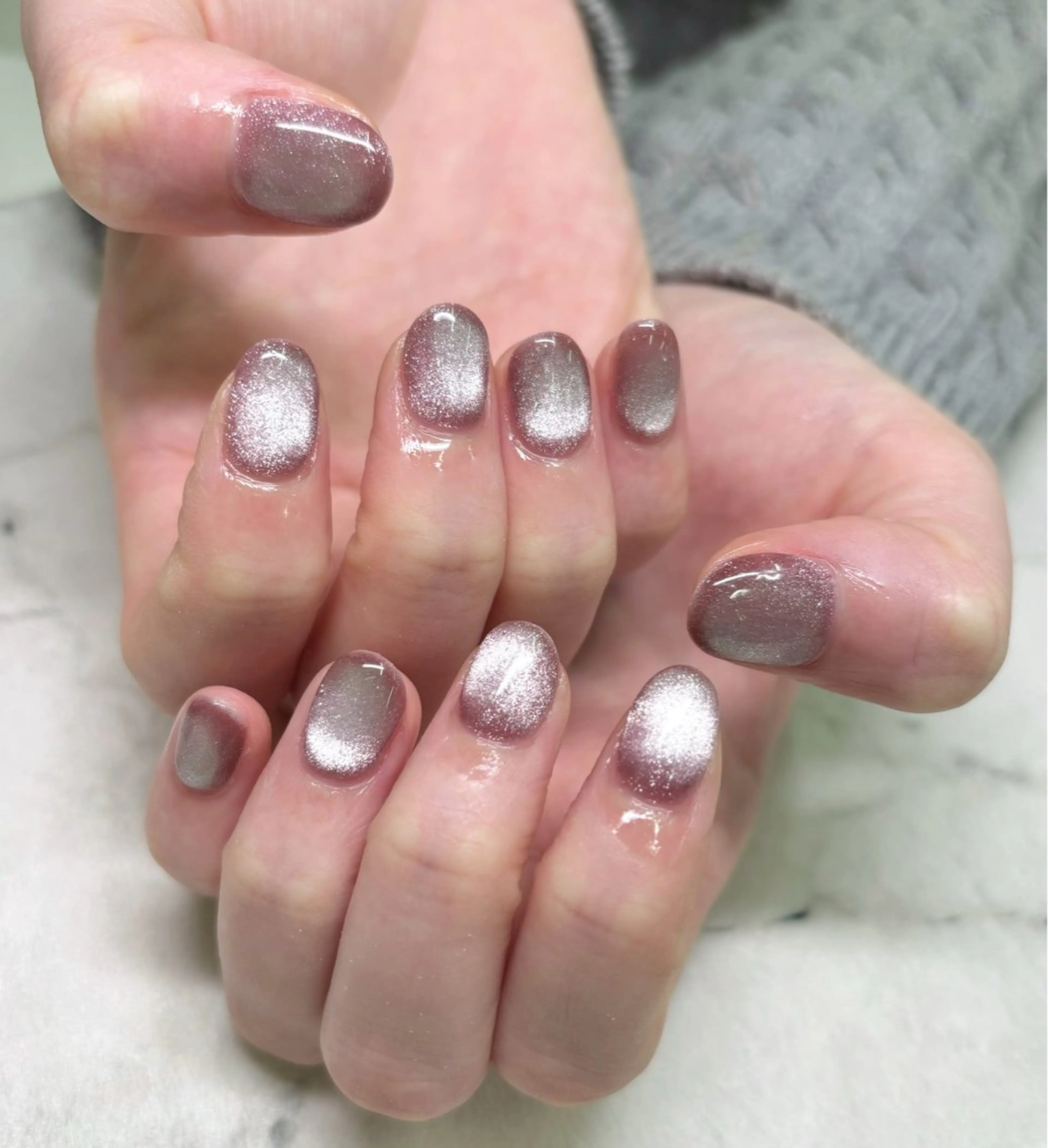 ネイル マグネットネイル マグネットワンカラー ワンカラーネイル ハンドネイル Beauty Salon アトリエ.K所属・秋元 琴音のネイルデザイン