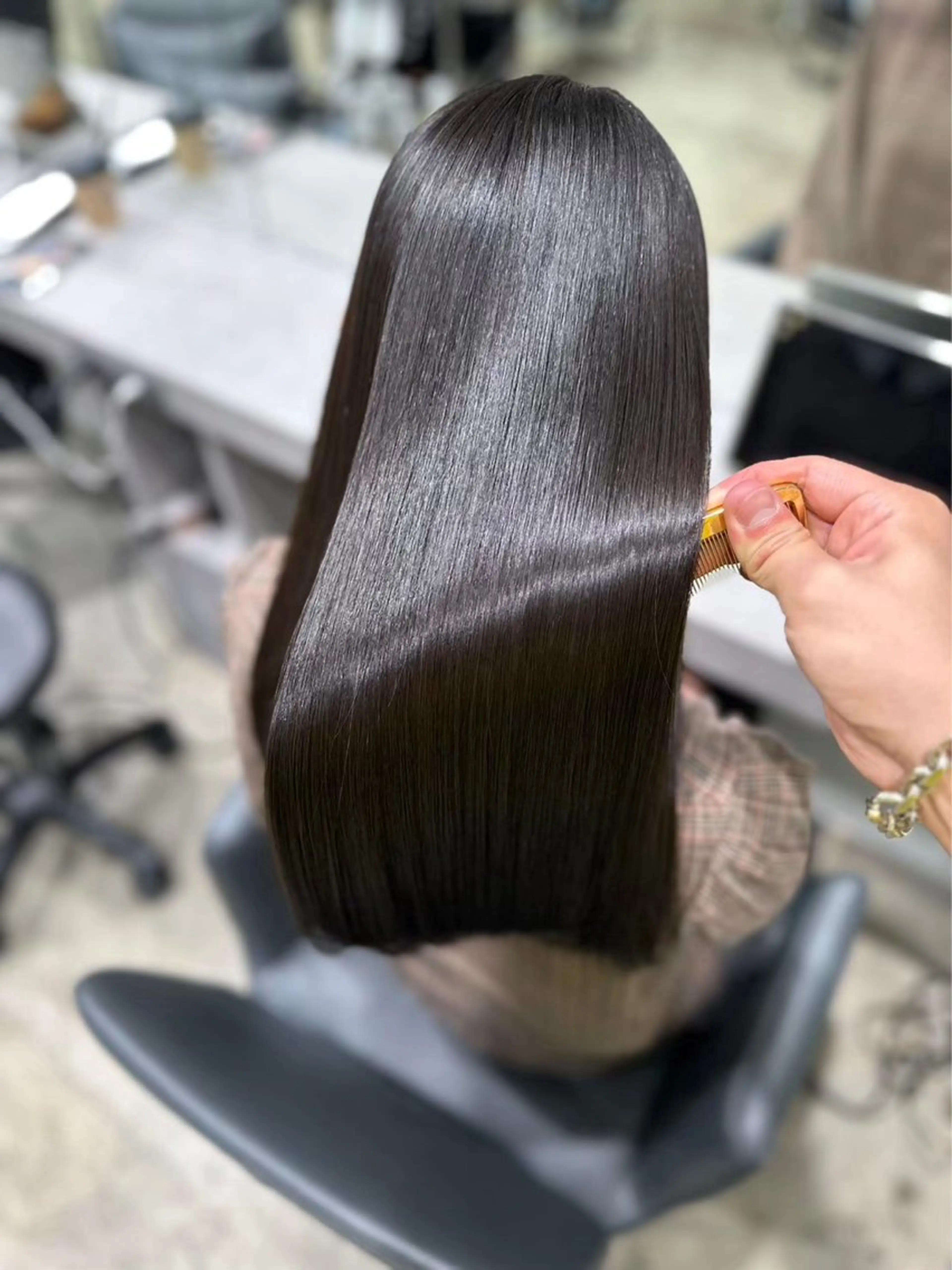 ロング 【ヤバ髪から美髪へ】 縮毛矯正特化アチワのヘアスタイル