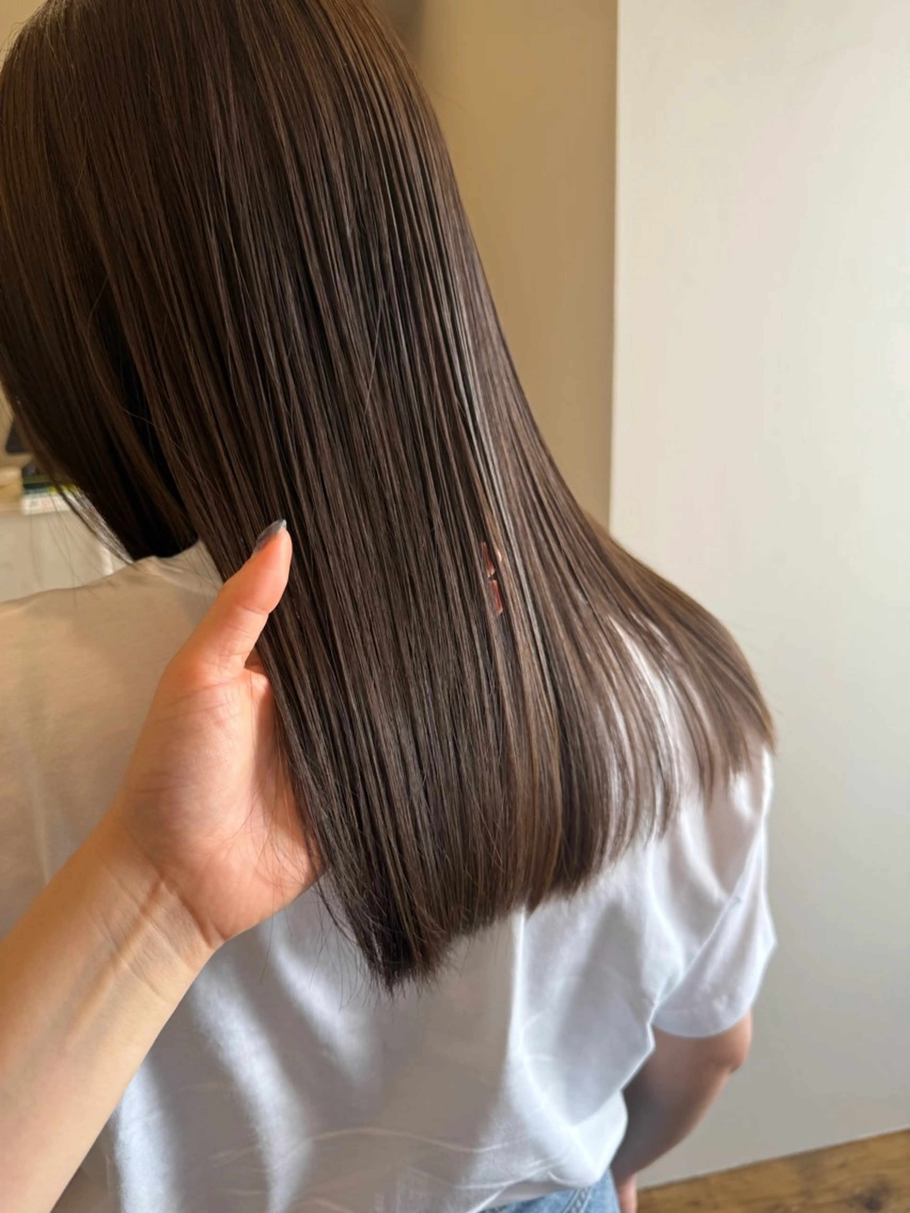 ミディアム カラー rion🪽 /ワンカラーのヘアスタイル