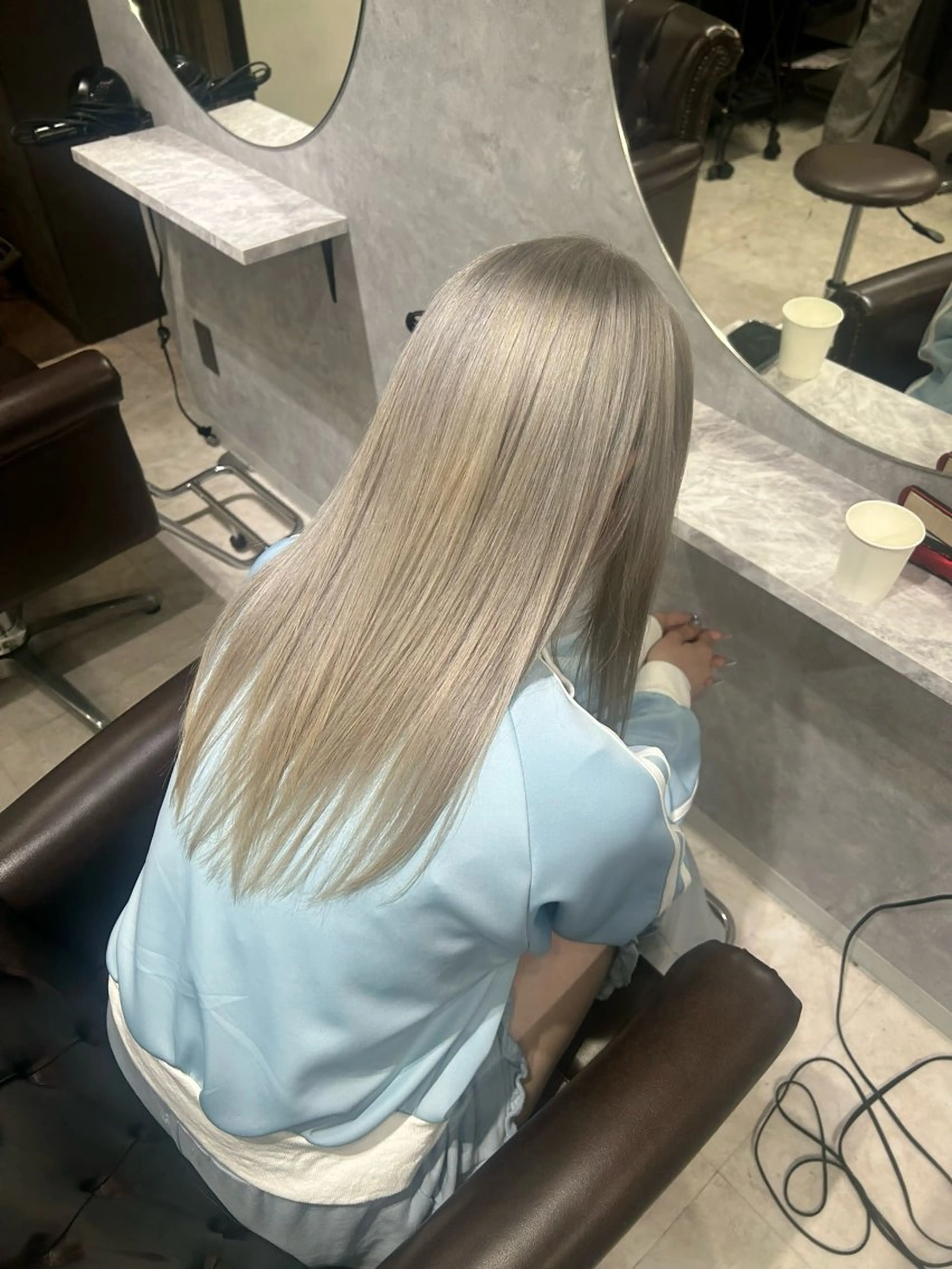 セミロング カラー ブリーチ ケアブリーチ ヘアカラー トリートメント 池袋/ダブルカラー GLADGE🩵のヘアスタイル