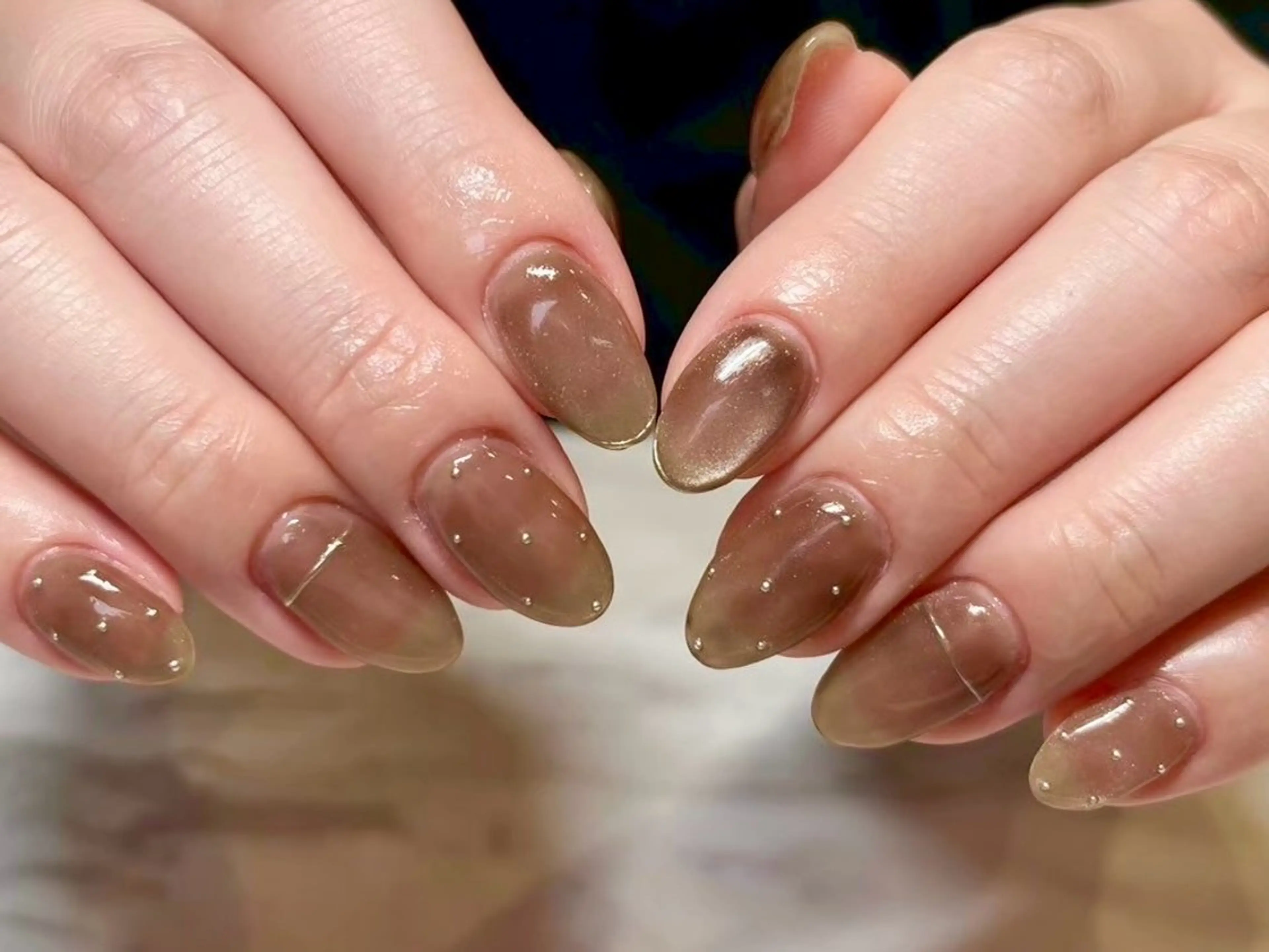 ネイル ブラウン マグネットネイル ニュアンスネイル Ayano ♡のネイルデザイン