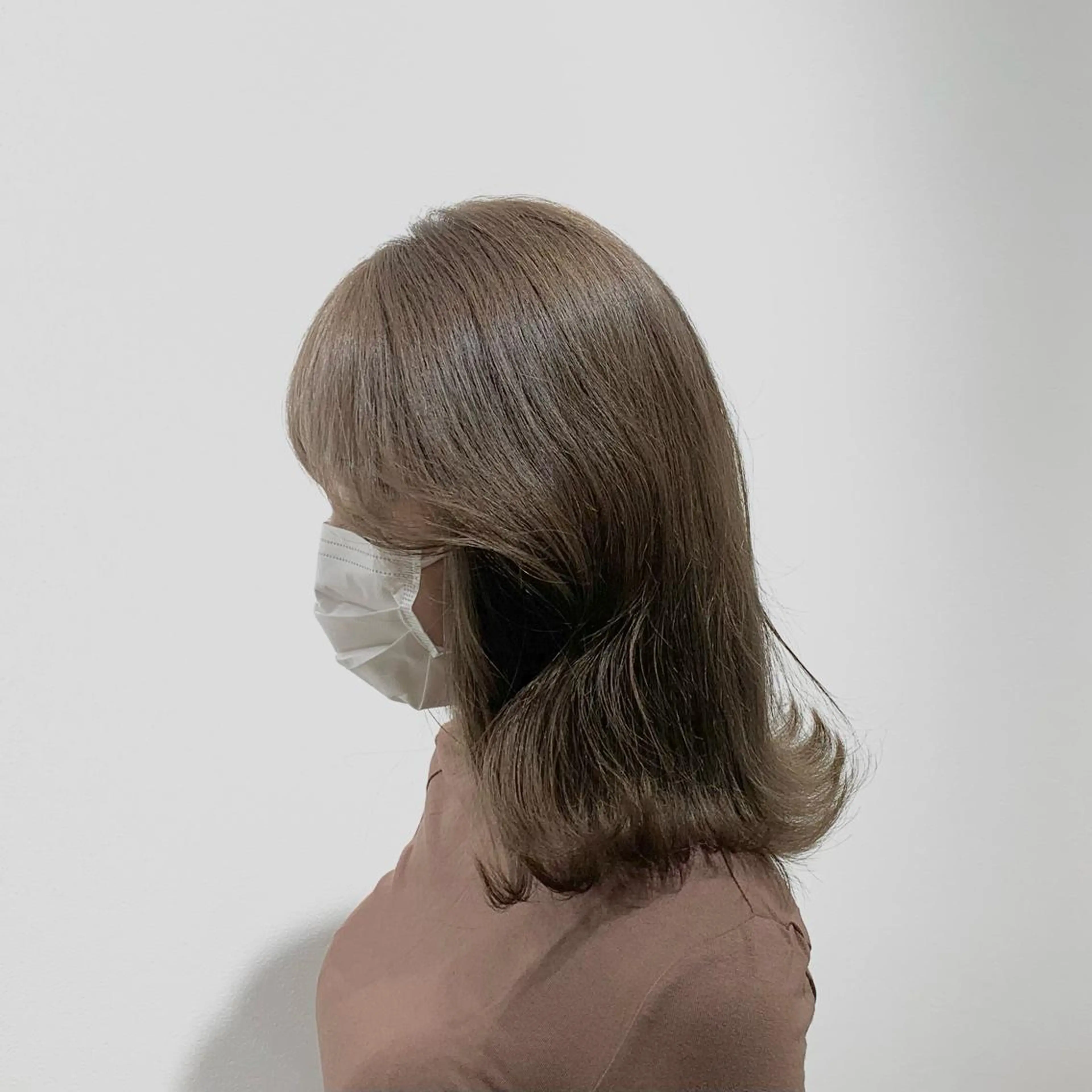 セミロング カラー ヘアアレンジ キヨミ 韓国レイヤーカットのヘアスタイル