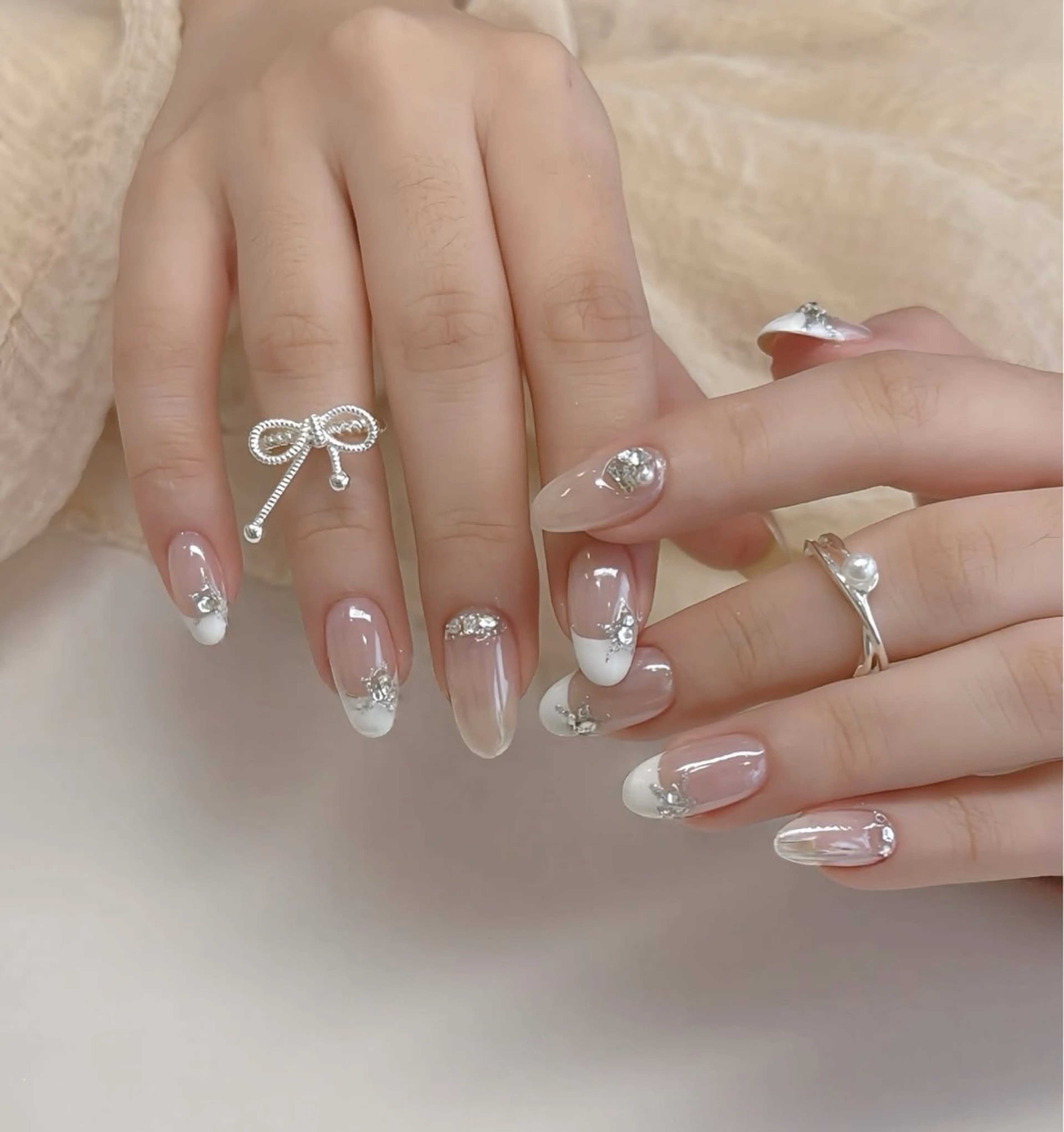 ネイル アニマル柄 オーロラネイル チークネイル フラッシュネイル ジェルネイル ハンドネイル T.A Nail Salonのネイルデザイン