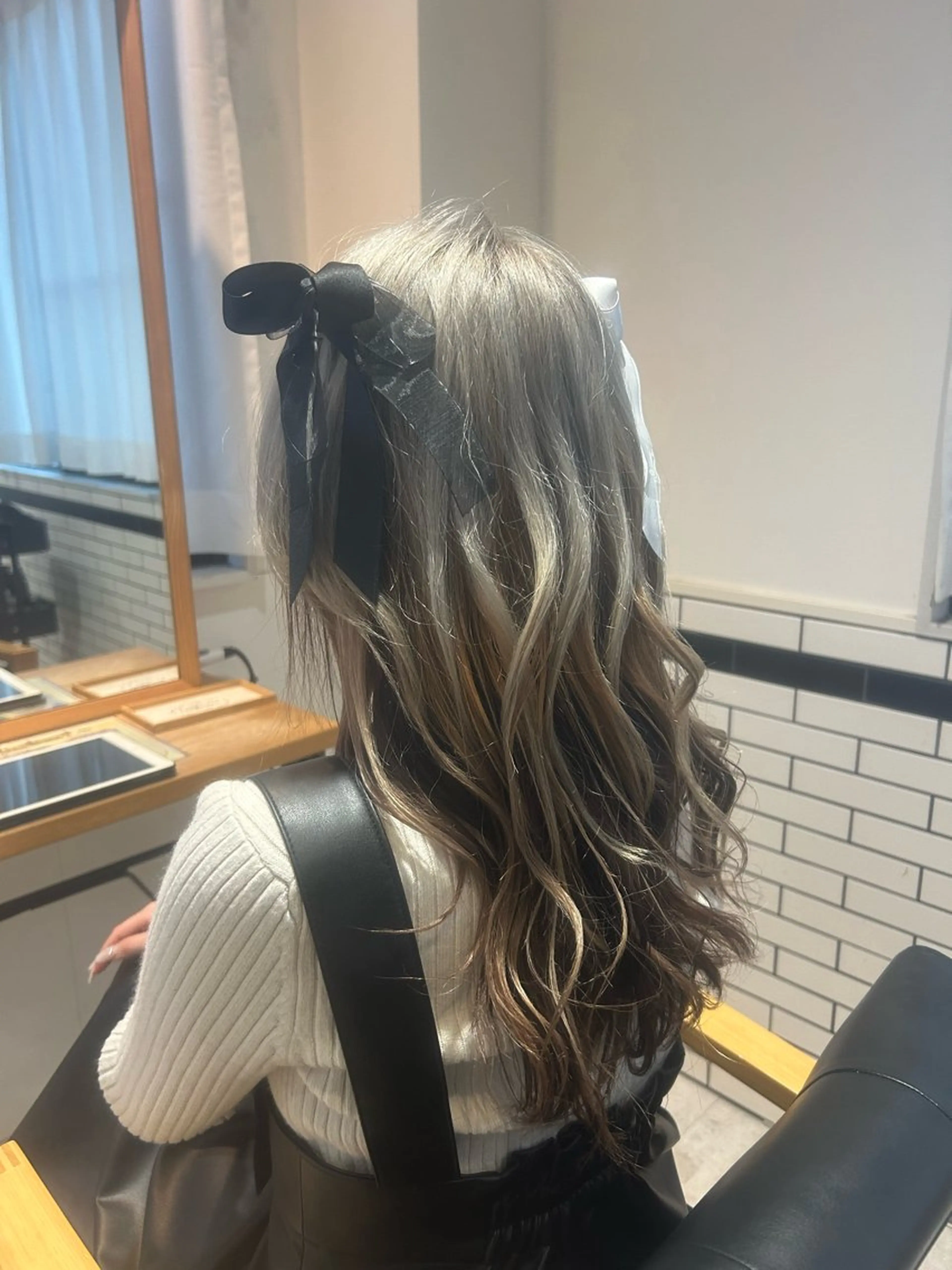 ロング カラー ヘアアレンジ ヘアカラー HAIR SALON fuugaせんげん台店所属・ブリーチ特化 shouのヘアスタイル