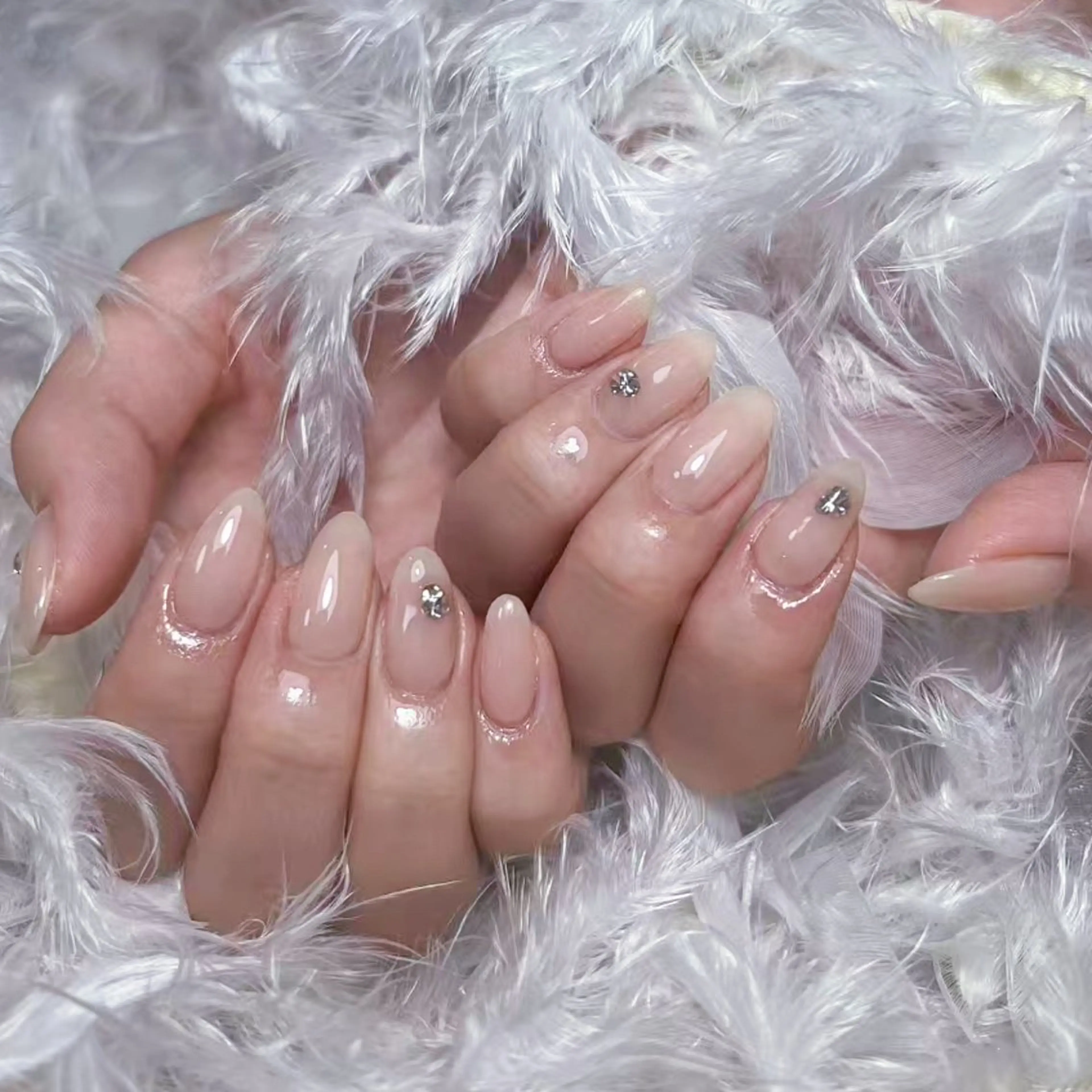 ネイル アートネイル オーロラネイル ガーリー キラキラネイル 韓国ネイル ハンドネイル DIAMOND Nail☁️のネイルデザイン