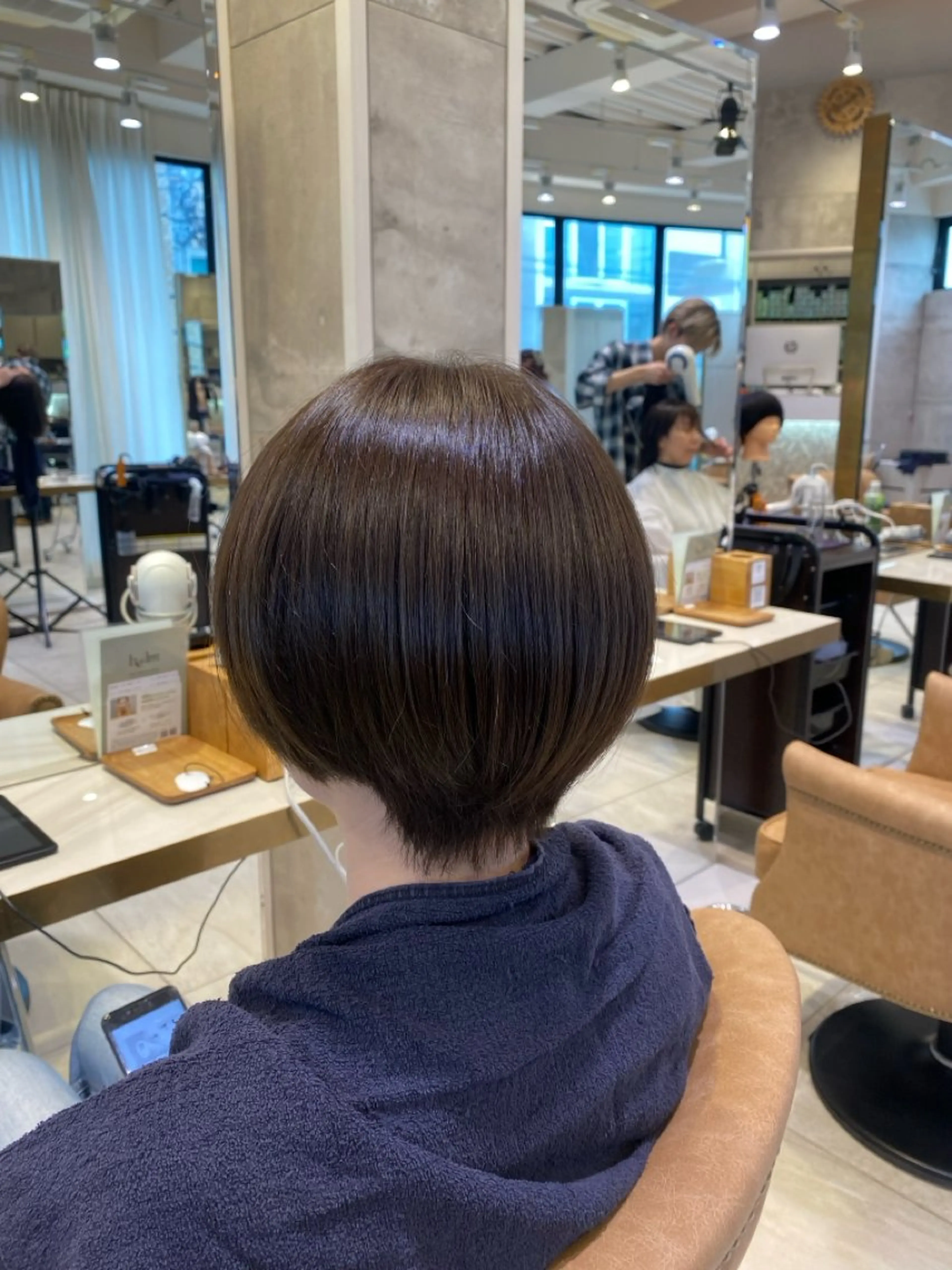 ショート カラー オリーブカラー 高橋 佳愛のヘアスタイル