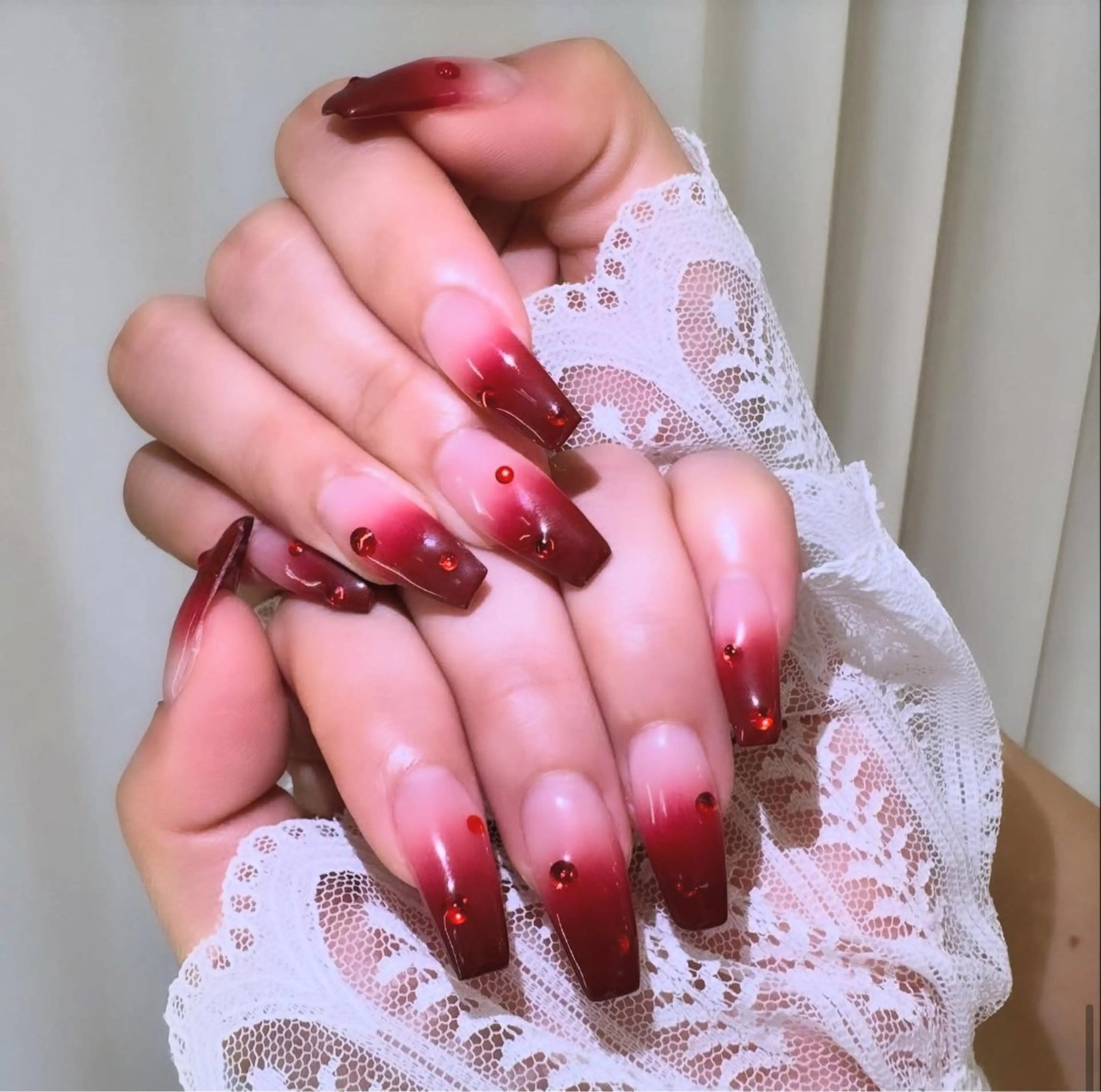 ネイル アートネイル ジェルネイル ネイルチップ ハンドネイル Rin Rin TA Nailのネイルデザイン