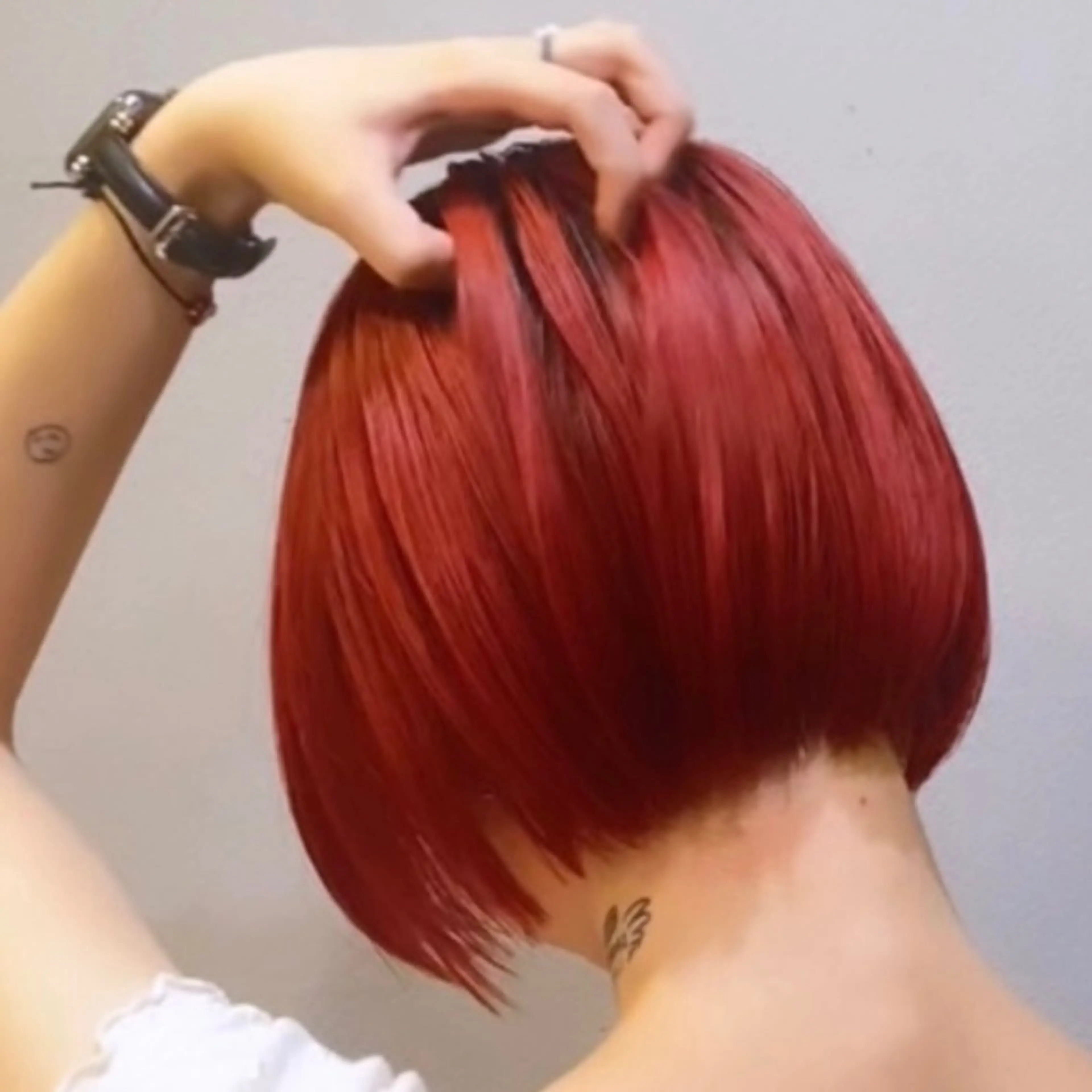 ショート カラー ブリーチ オレンジ ヘアカラー トリートメント 複雑履歴修正 TAKEのヘアスタイル