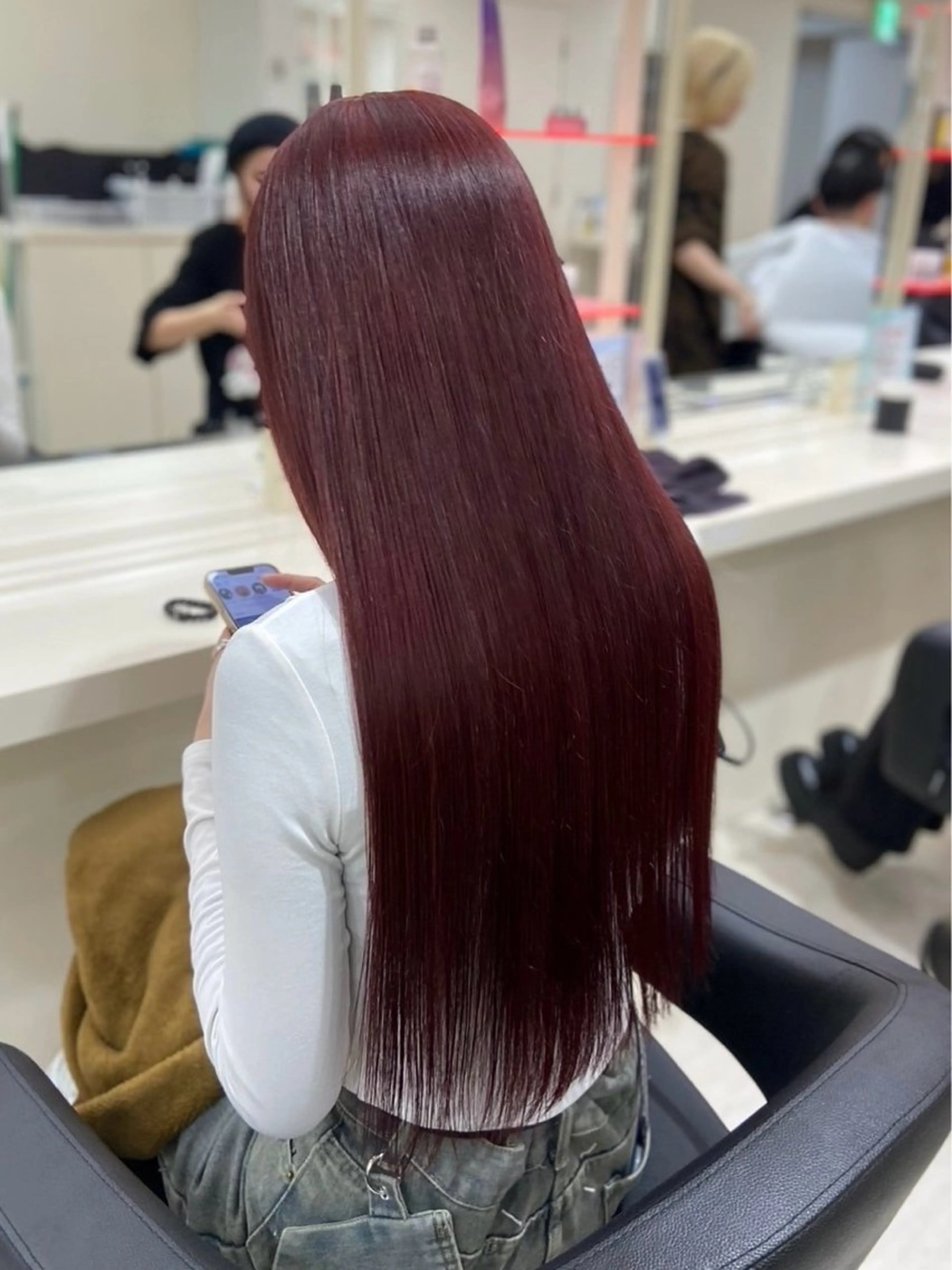 ロング カラー ヘアカラー トリートメント トレンド暖色ヘア🍒 miu🍒のヘアスタイル