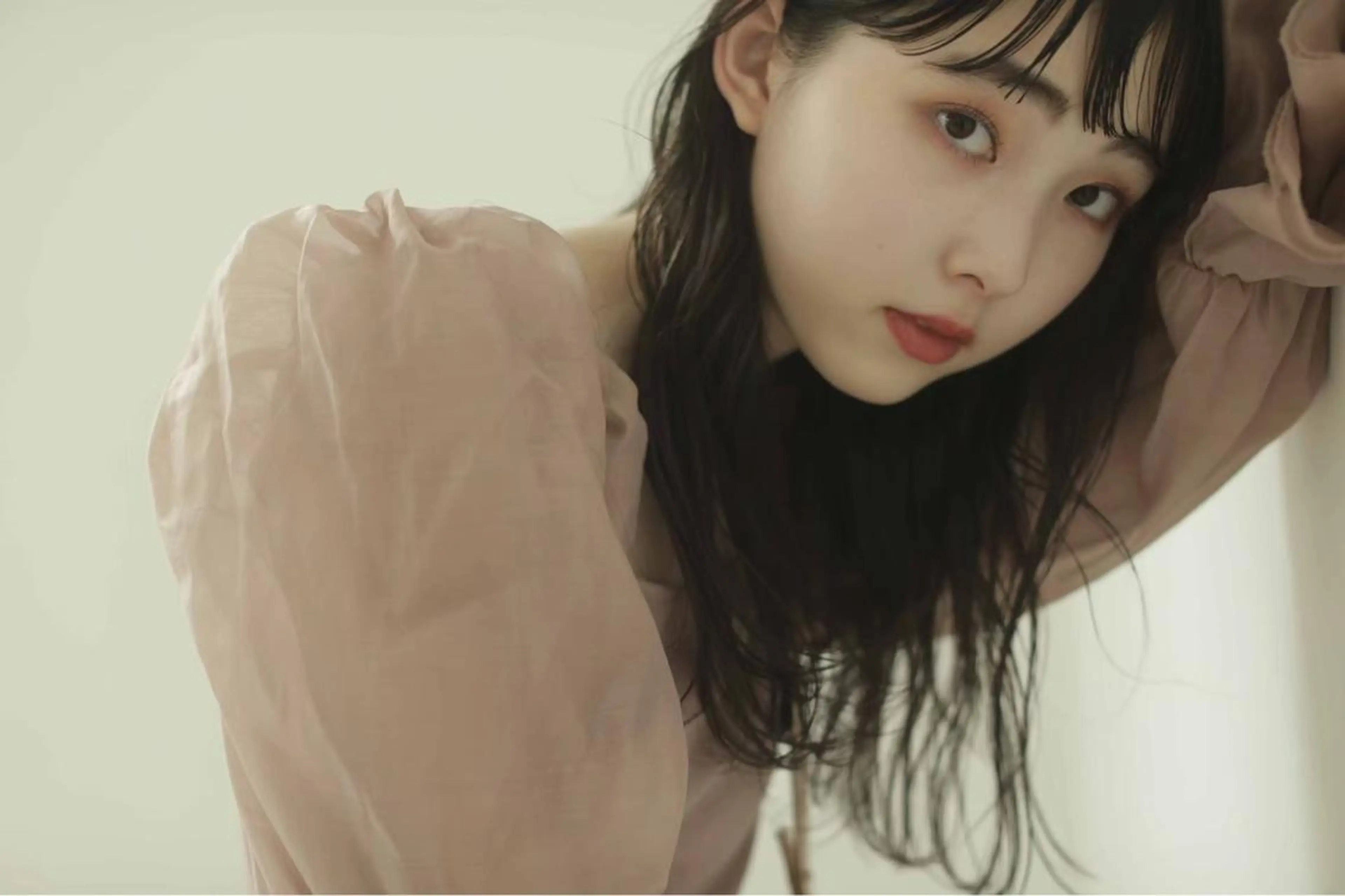 ロング ヨシンモリ 韓国風ヘア レイヤーカット 波巻きスパイラル/ メンズパーマ/ゆうひのヘアスタイル