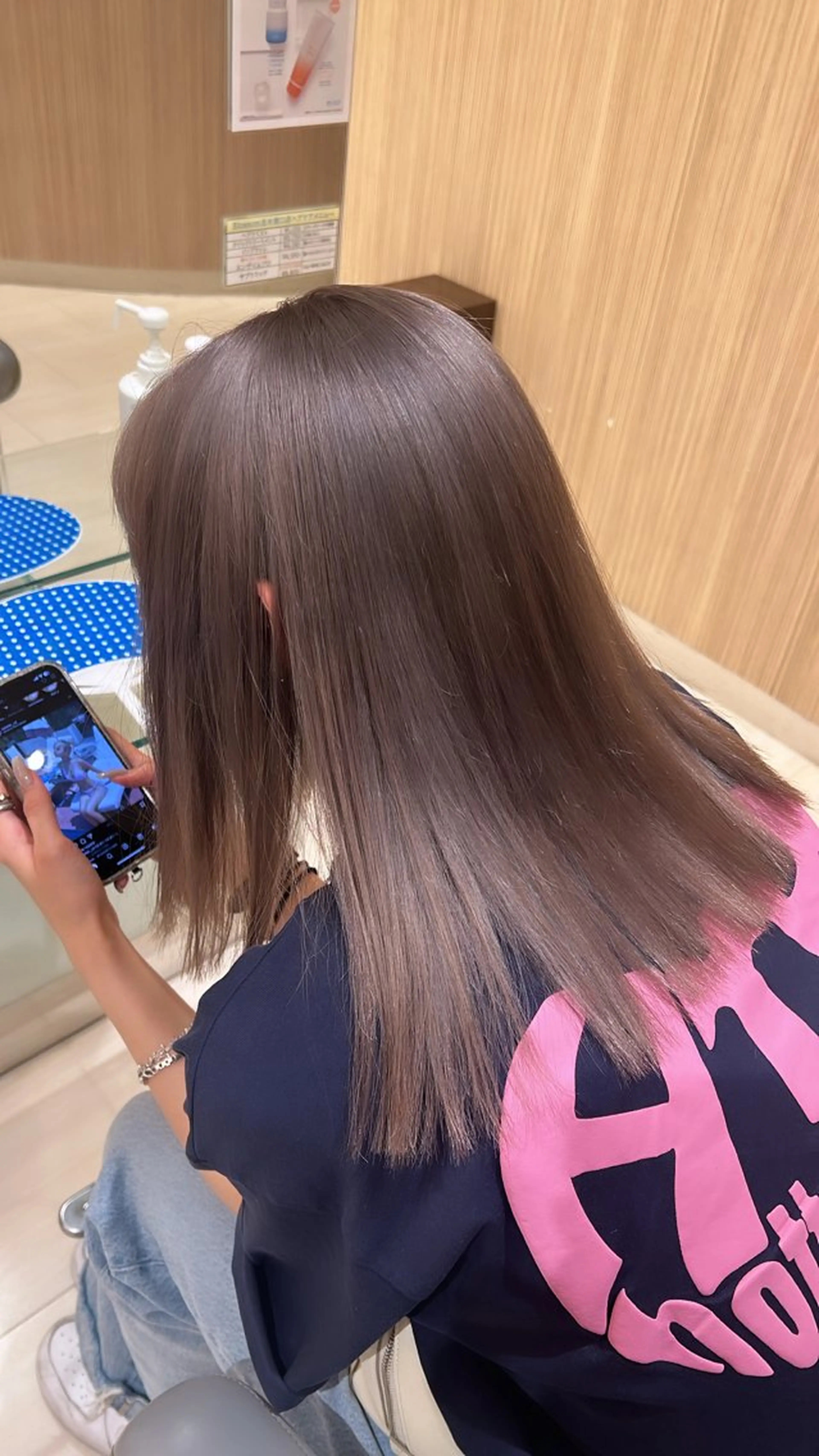 セミロング カラー ベージュカラー ブリーチ グレージュ ラベンダーカラー ラベンダーグレージュ 美髪矯正/髪質改善/ 艶髪🤍伊藤梨紗のヘアスタイル