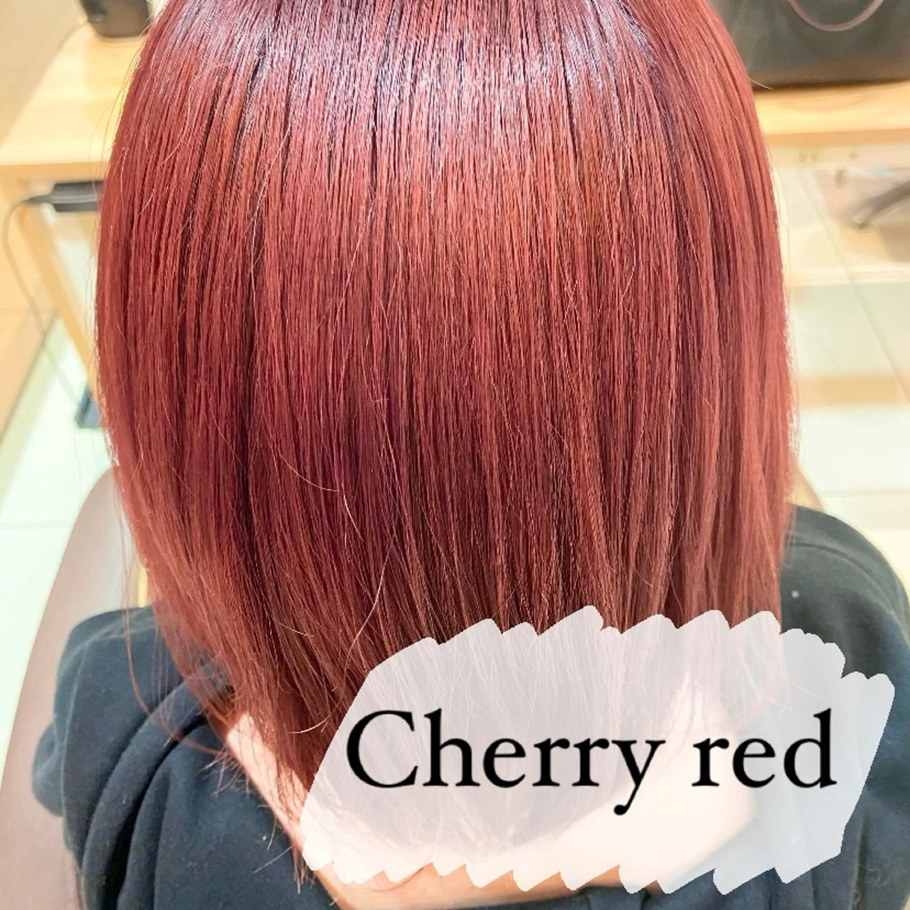 セミロング カラー ヘアアレンジ ヘアカラー ミルクティーベージュ 暖色カラー/池田麻帆のヘアスタイル