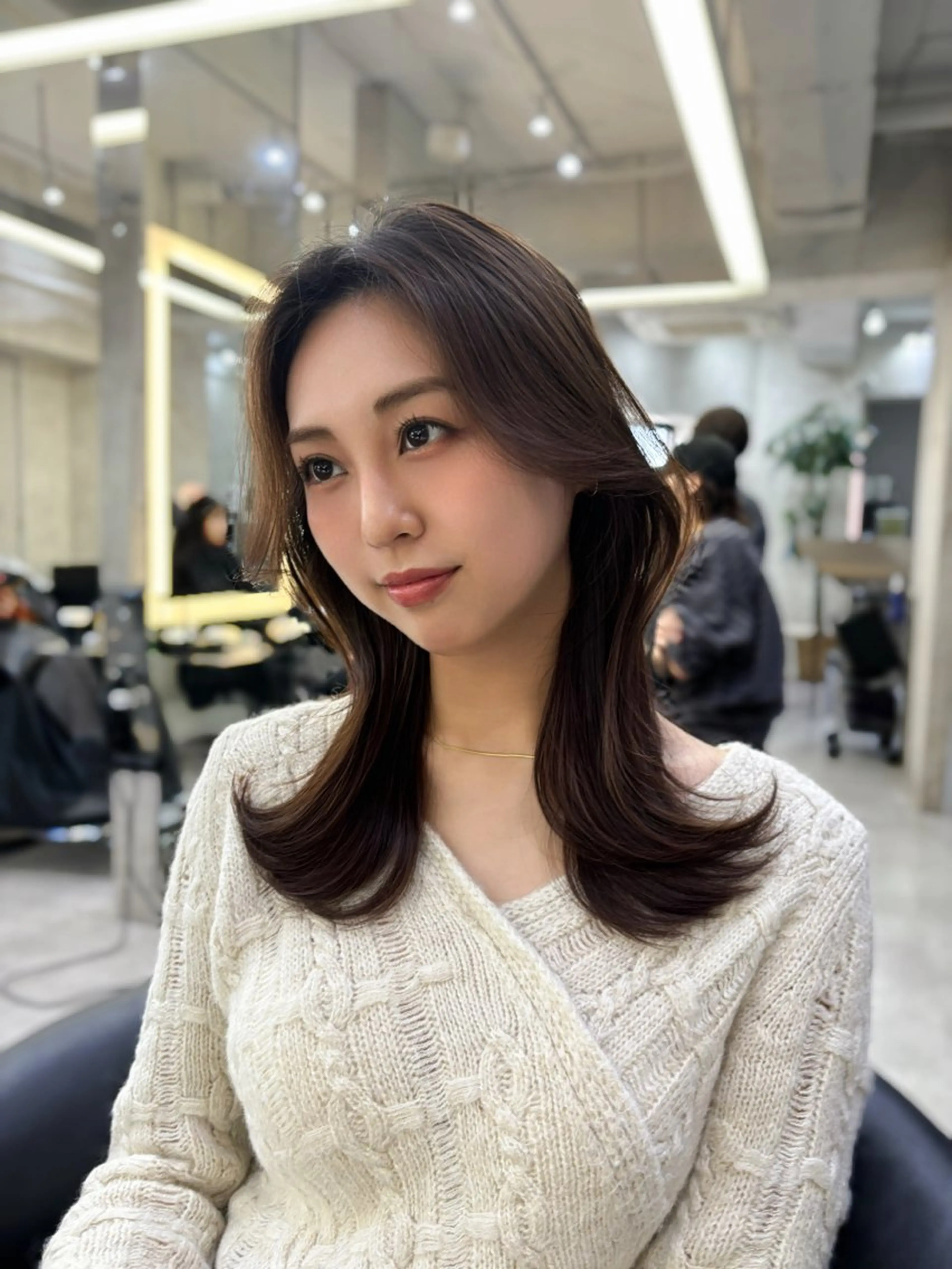 セミロング 💖美髪矯正／透明感 カラー💖のぞみのヘアスタイル