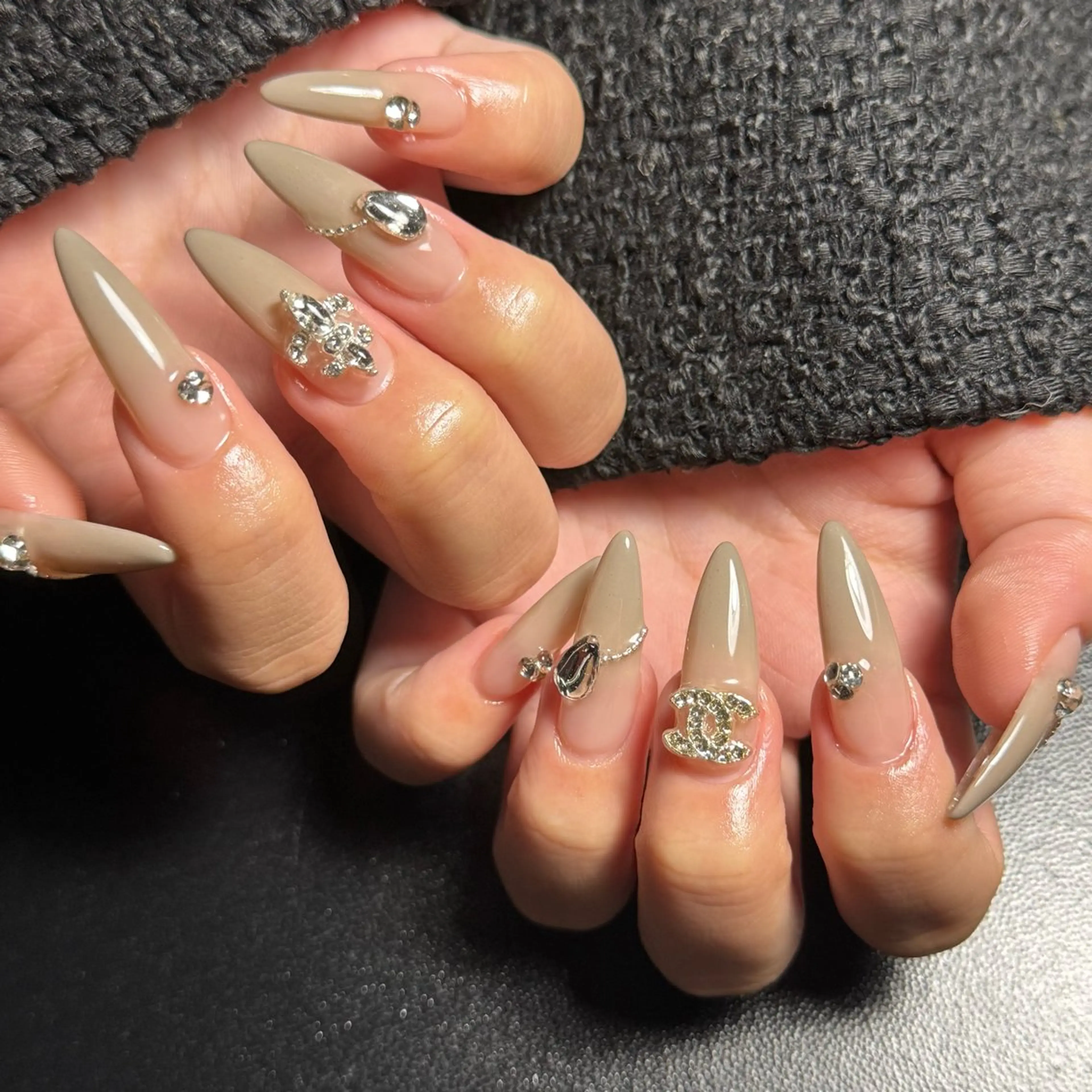 ネイル ハンドネイル M. freenailのネイルデザイン