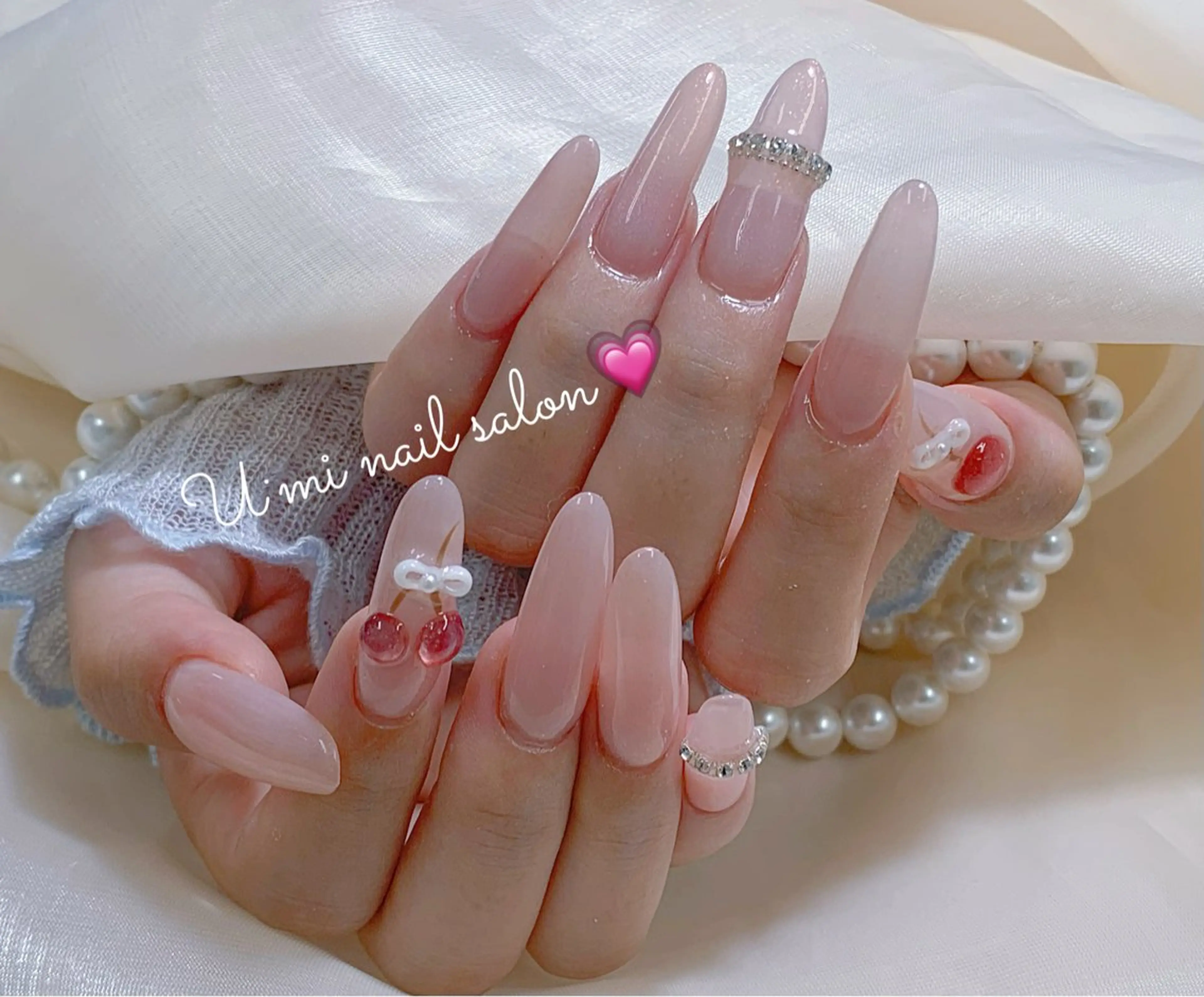ネイル 持ち込み ハンドネイル U·Mi nail salon所属・U·Mi 容のネイルデザイン