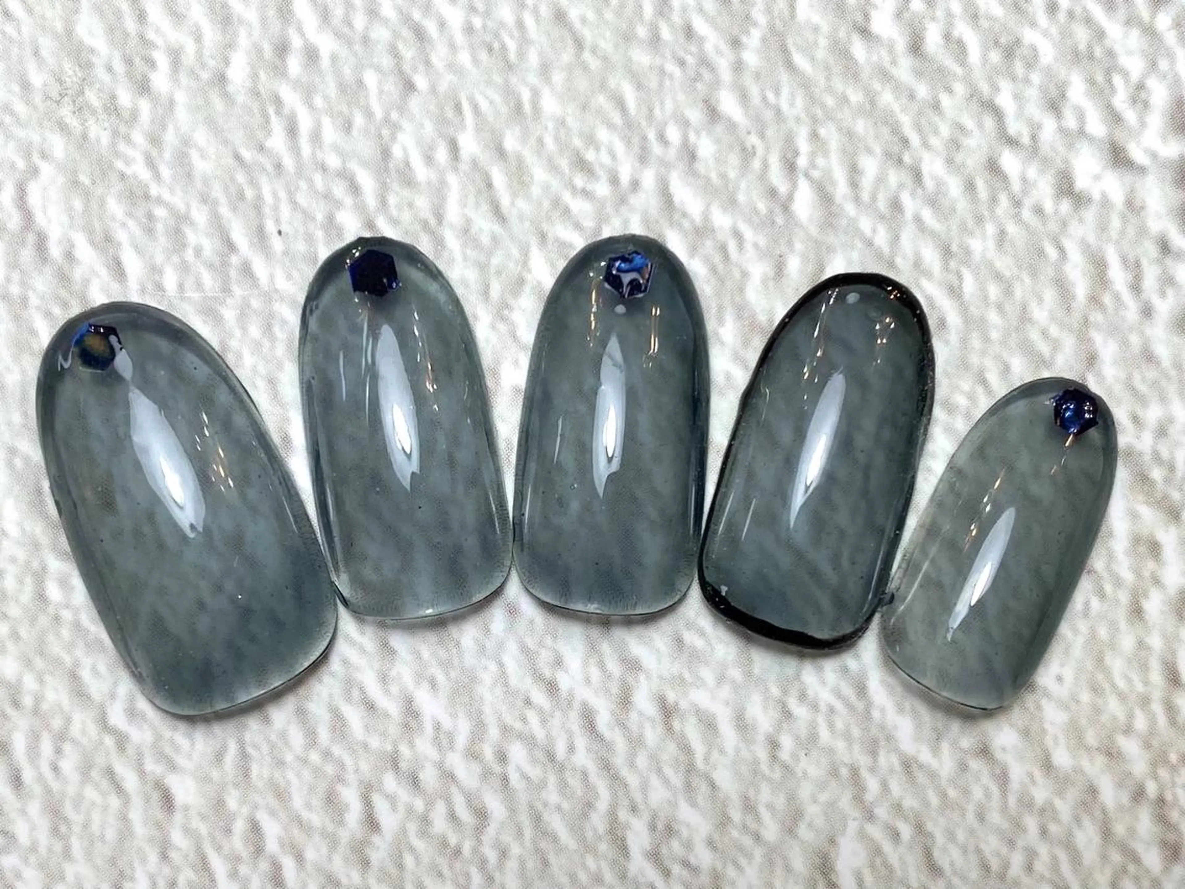 ネイル アートネイル シンプルネイル Ellie Nail Serinaのネイルデザイン