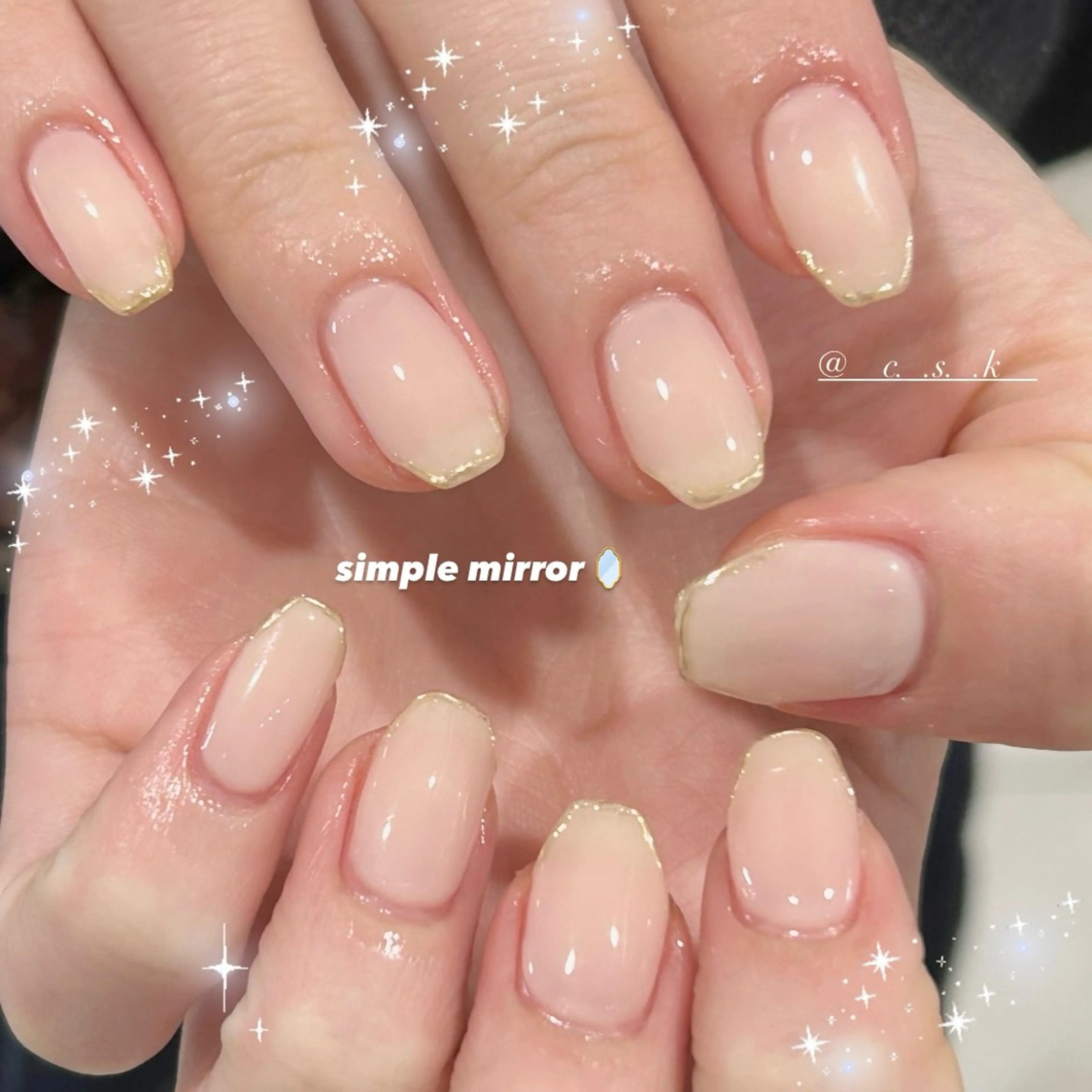 ネイル フレンチネイル ゴールド ミラーネイル ハンドネイル 🎀チーク/ちゅるん 🫧chisa🎀のネイルデザイン