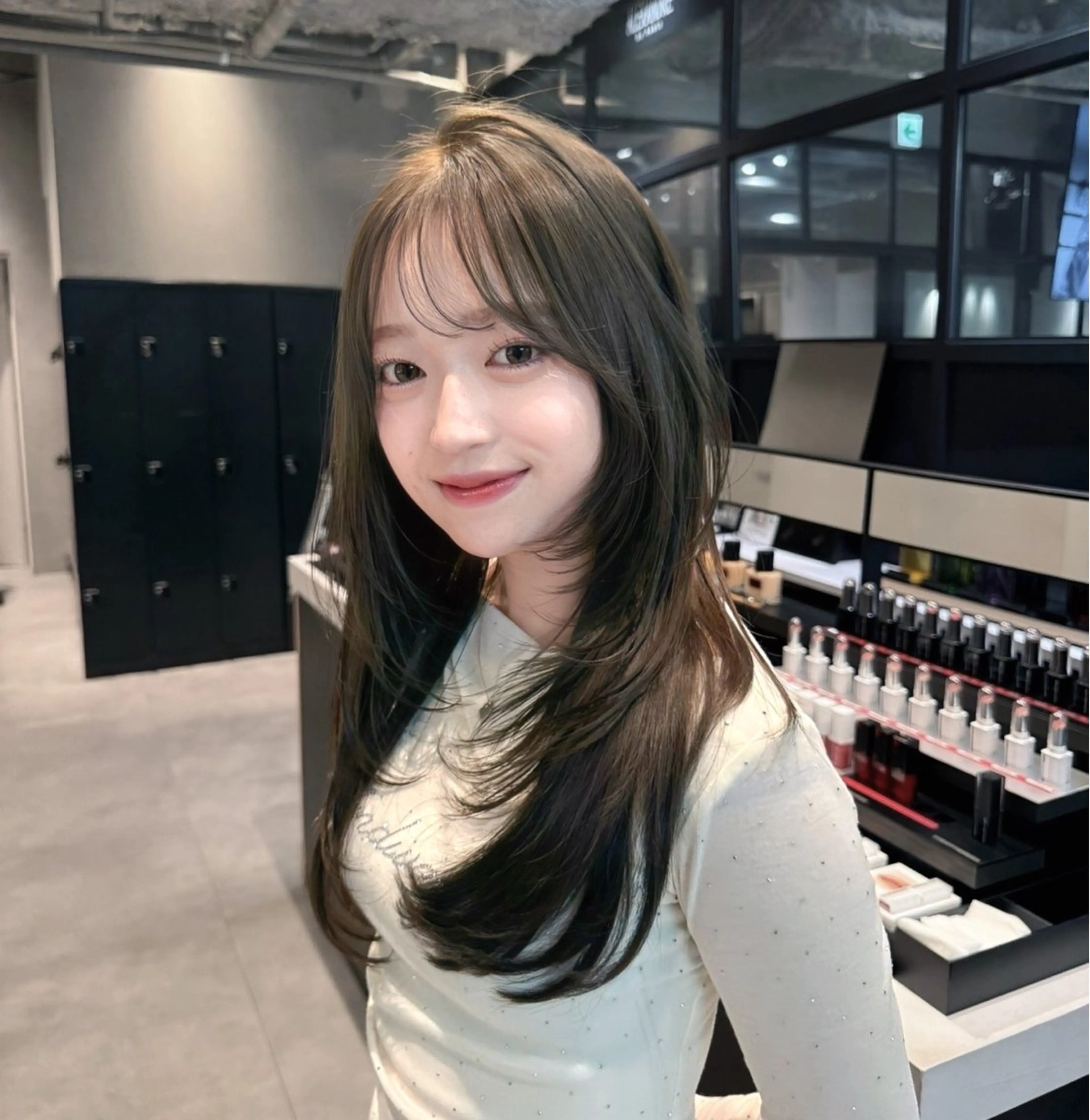 抜け感レイヤーカット💖《バッサリカットもお任せください✨》の写真