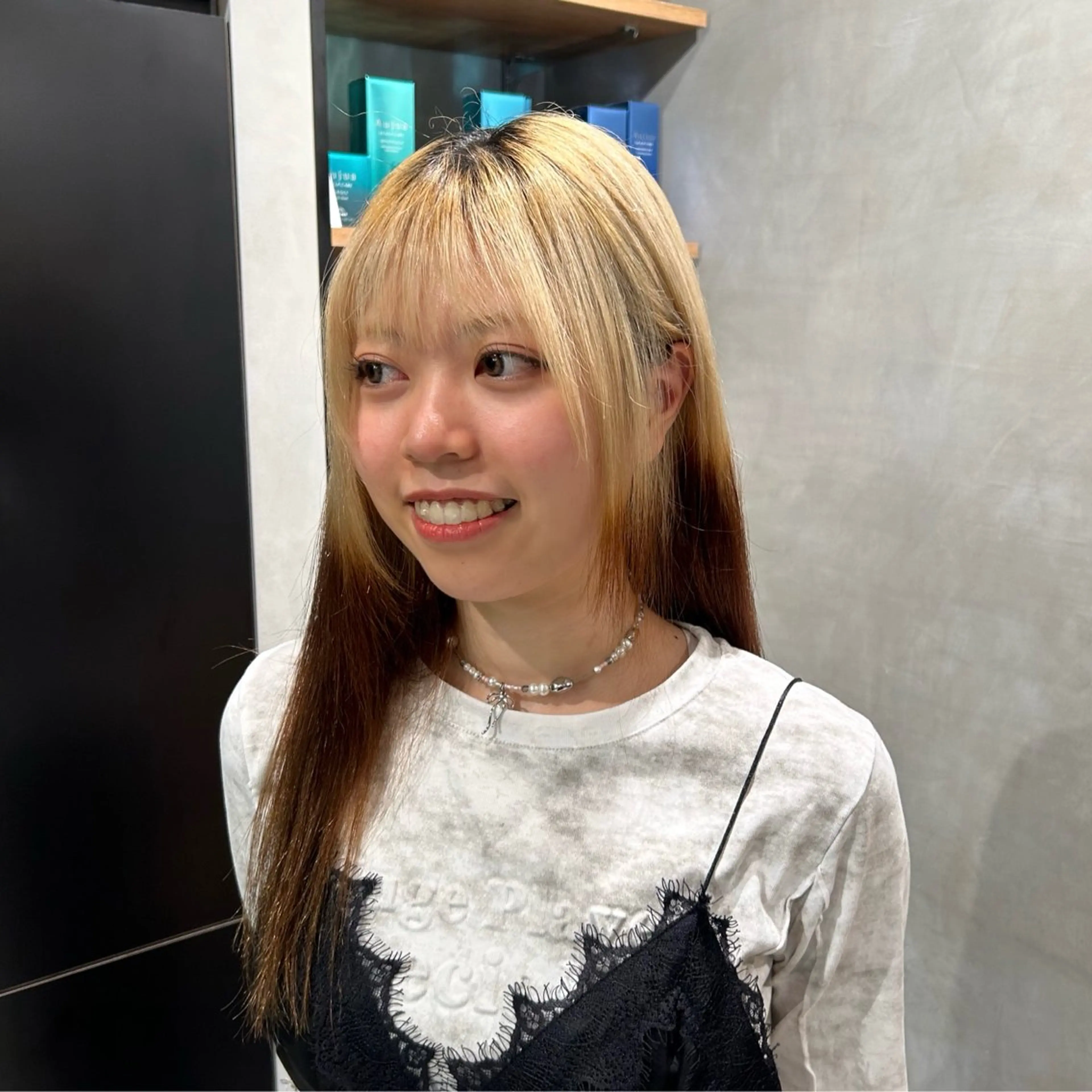 ロング カラー 透明感カラー🫧 ベージュ✴︎meiのヘアスタイル