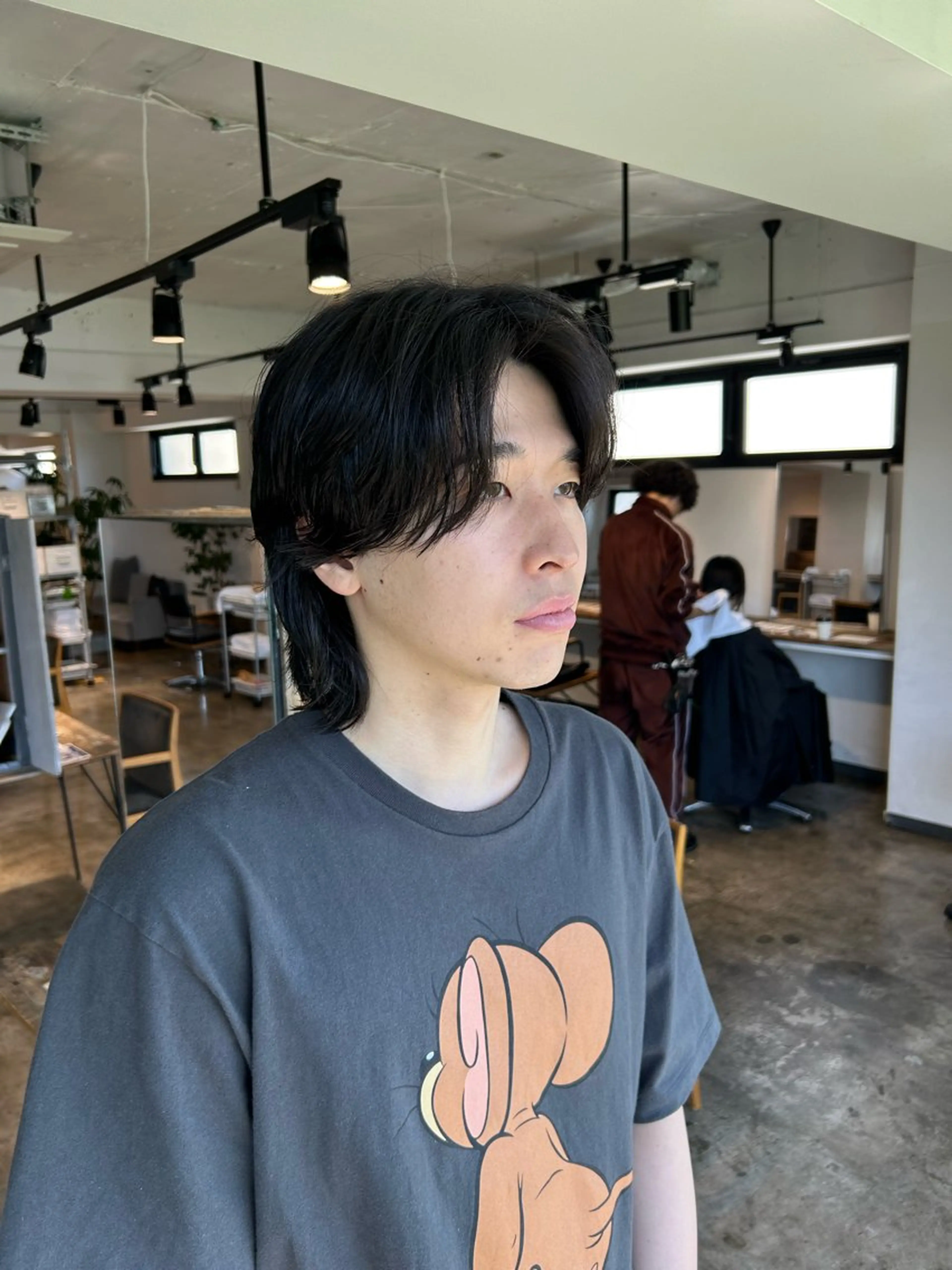ショート パーマ メンズ センターパート ダウンパーマ カルマパーマ メンズ韓国風 マッシュ カット パーマ トリートメント フェザーパーマ癖毛 曲がる縮毛矯正森岡のヘアスタイル