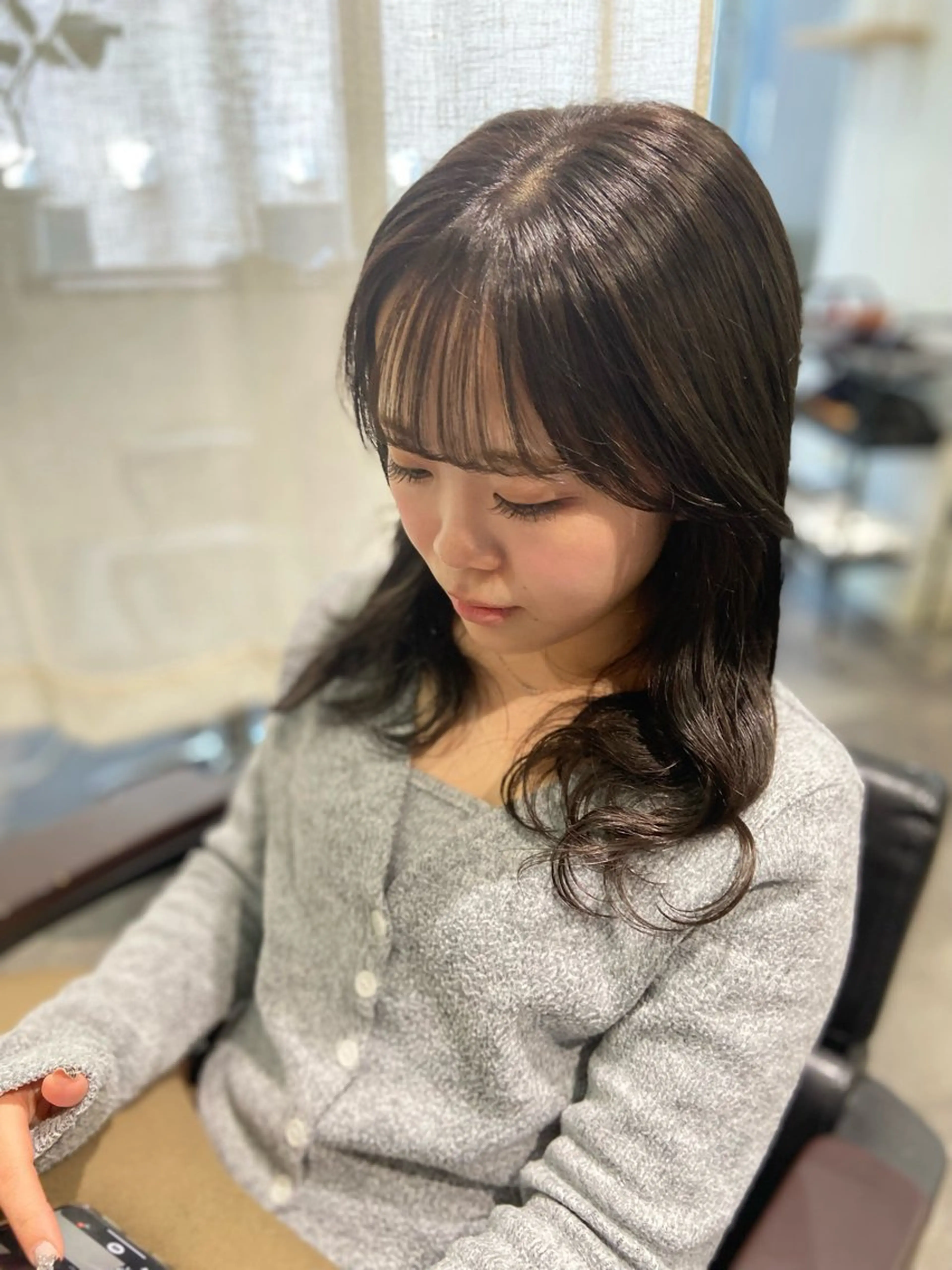 ミディアム 顔周りカット est-r.Fukuoka 福岡博多店所属・est-r. Arisaのヘアスタイル