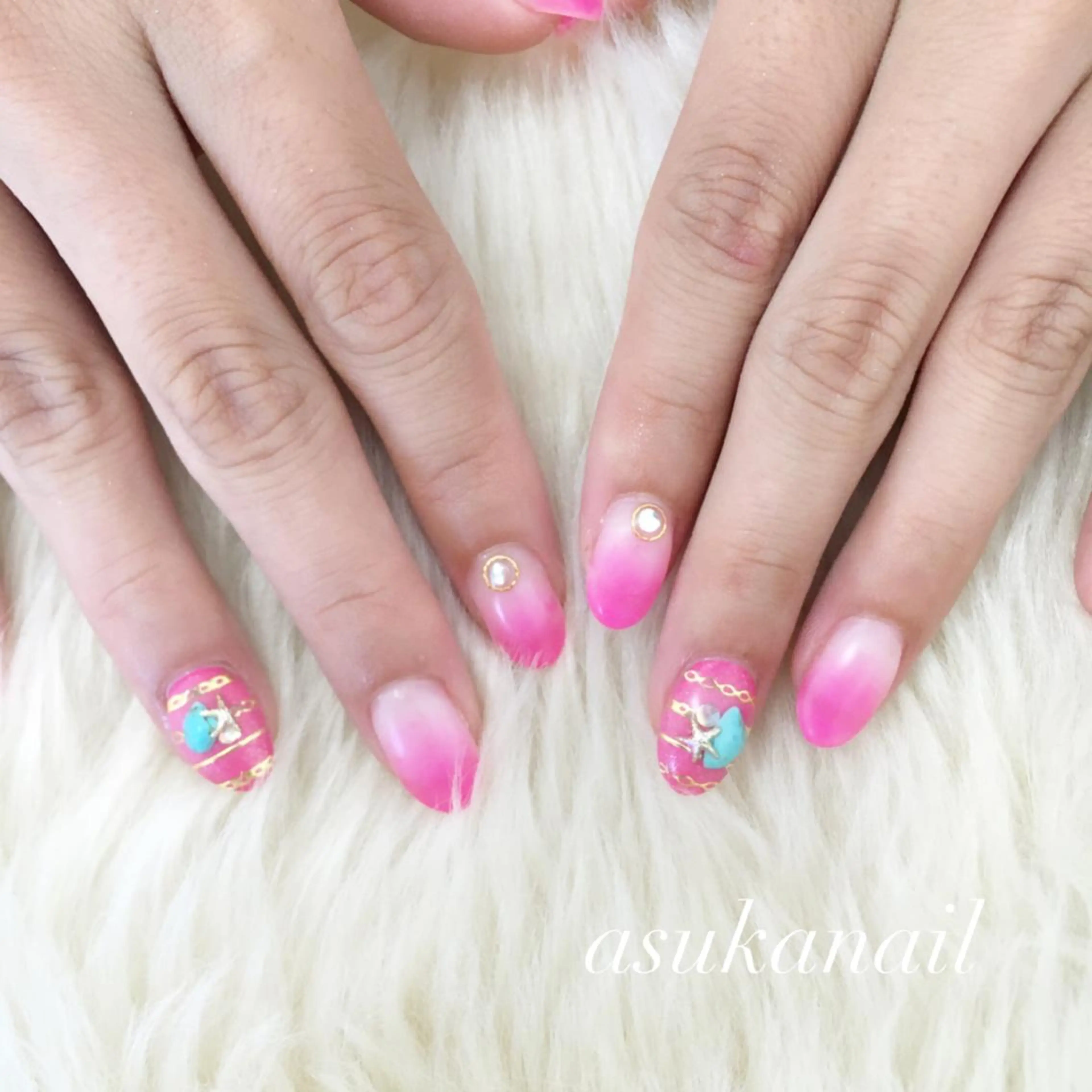 ネイル アートネイル ストーンネイル ハンドネイル La Colzaのネイルデザイン