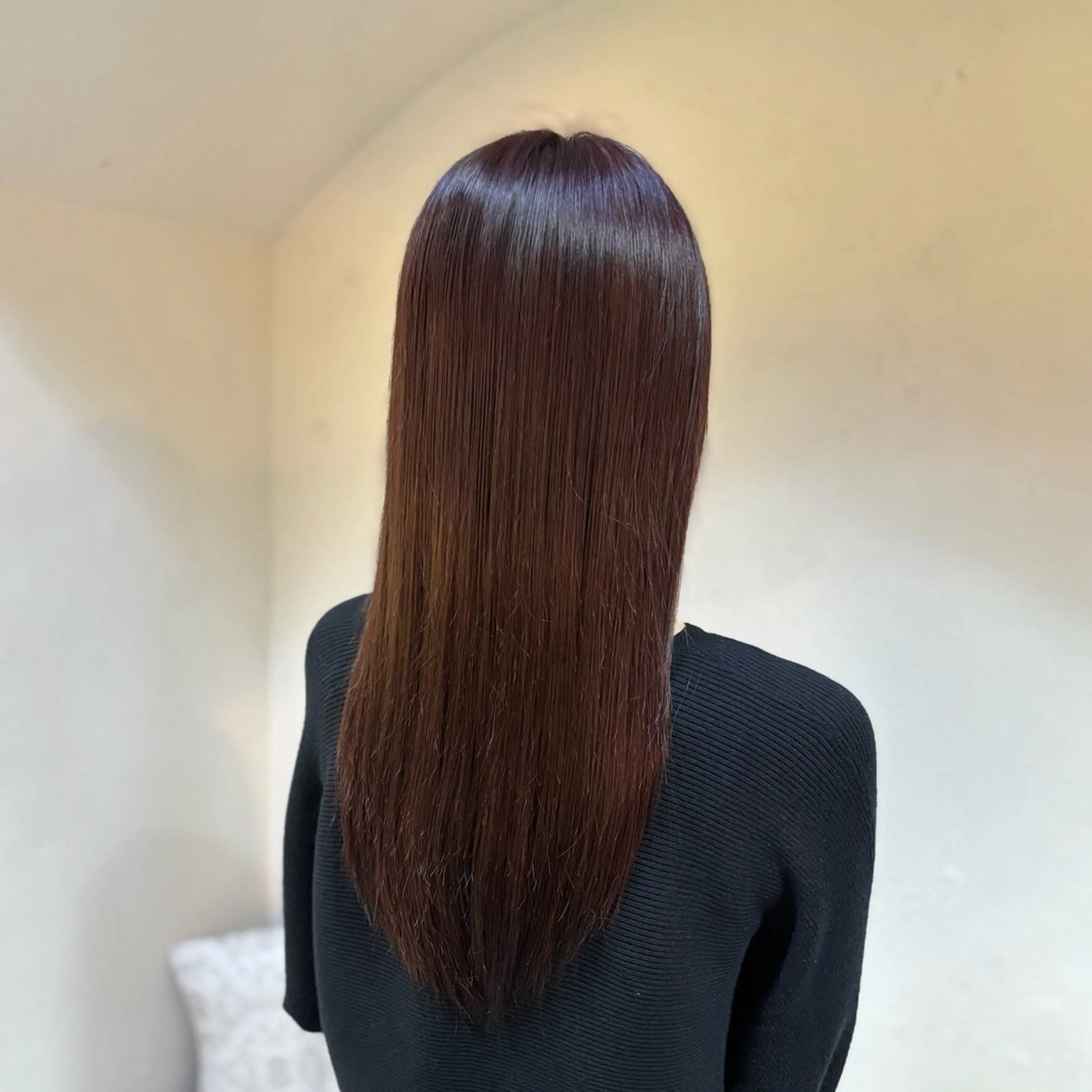 ロング カラー ACCOLE Yuzuのヘアスタイル