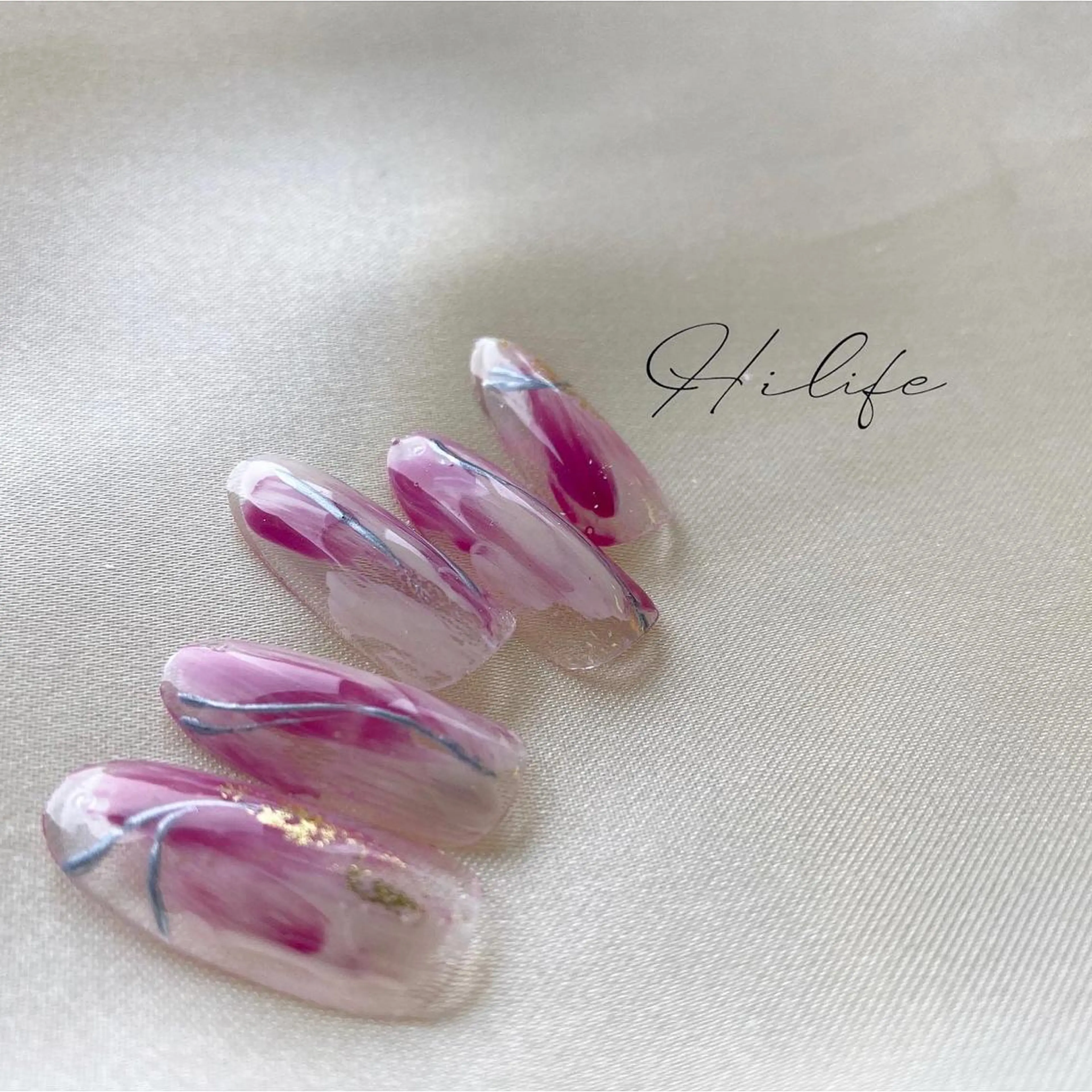 ネイル クリアネイル Nail Adore.のネイルデザイン