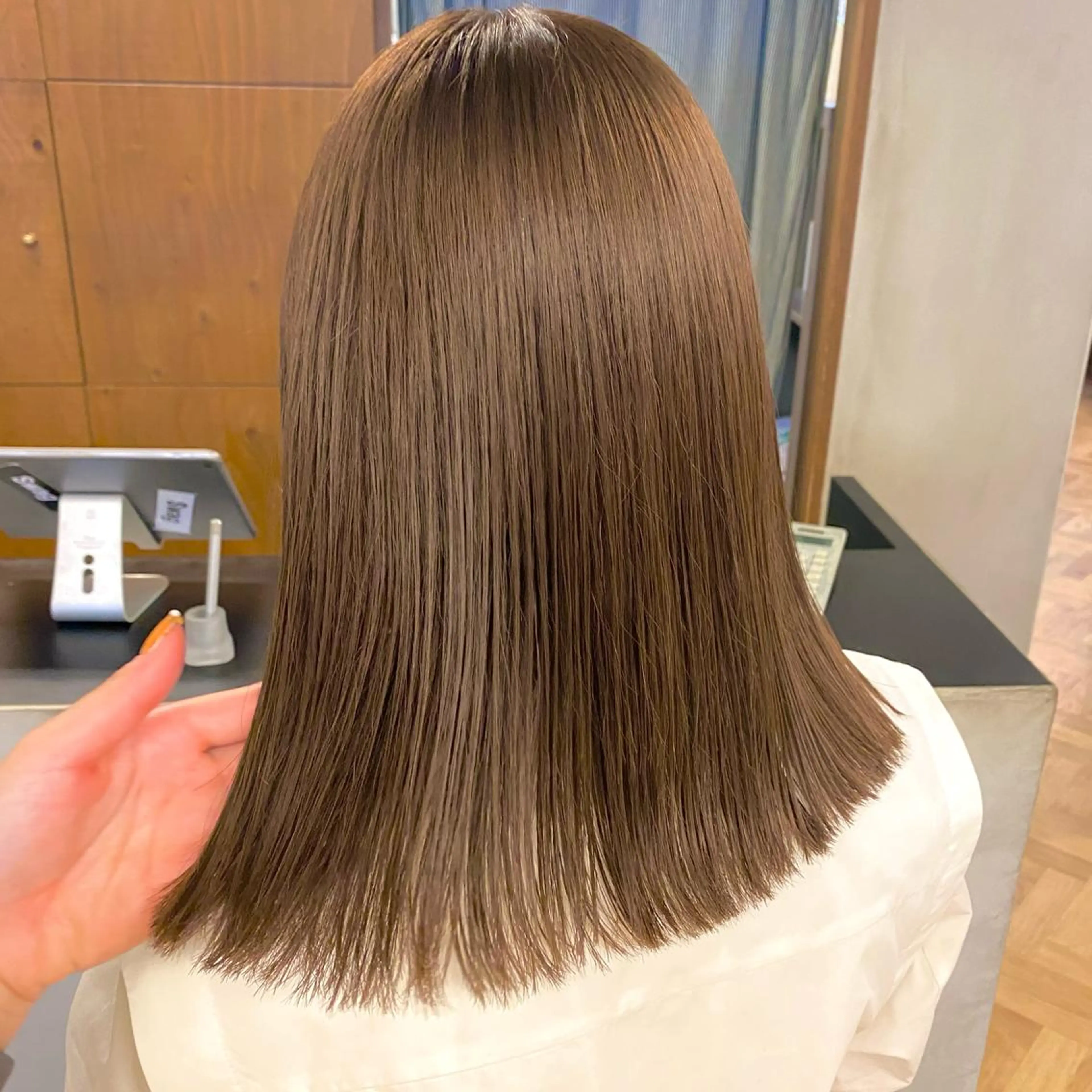 ミディアム カラー パーマ ヘアアレンジ メンズ キッズ ネイル マツエク・マツパ EMANON梅田店所属・前川 朋香のヘアスタイル