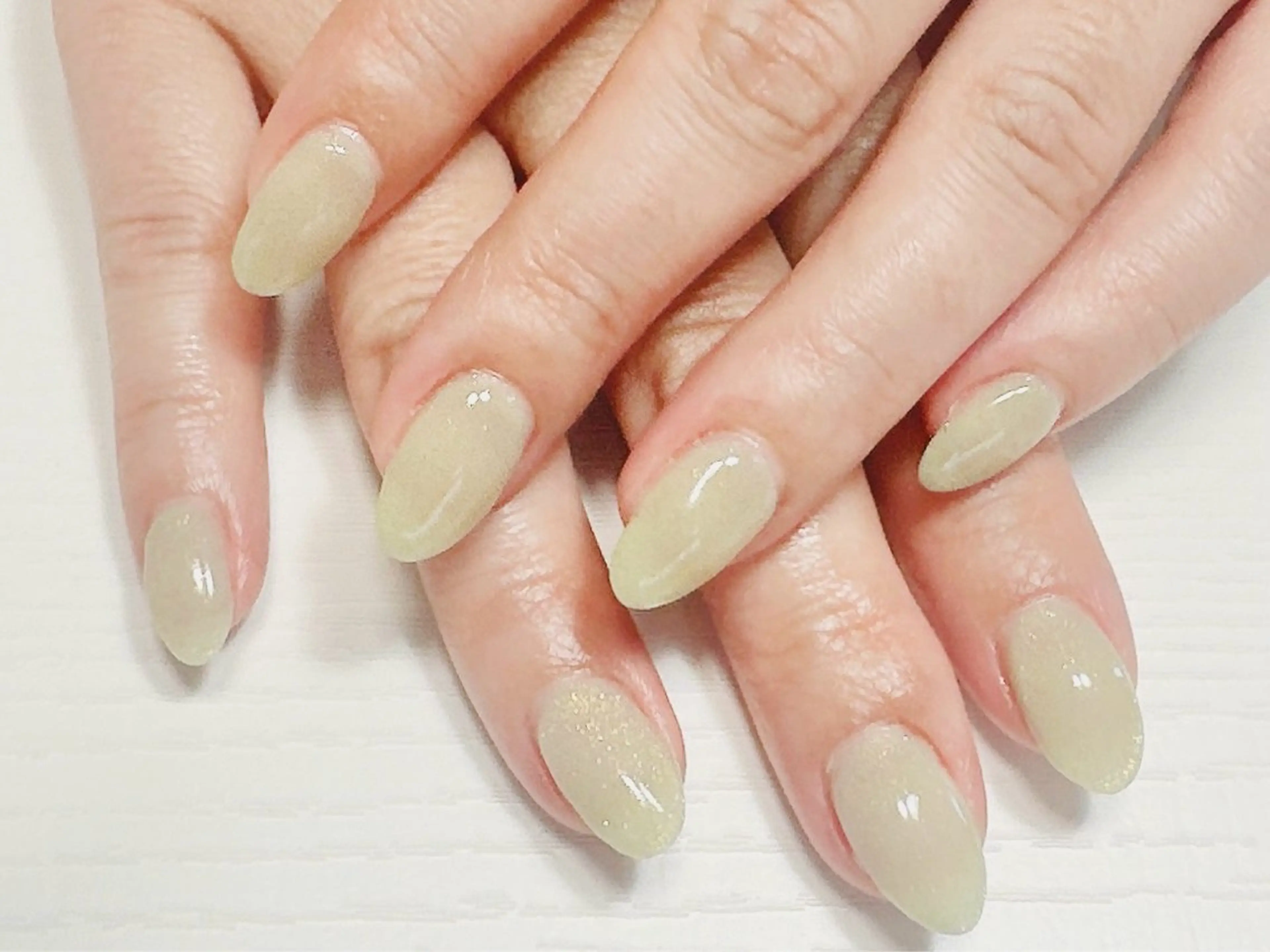 ネイル マグネットネイル ワンカラーネイル 春ネイル nailsalon oluoluのネイルデザイン