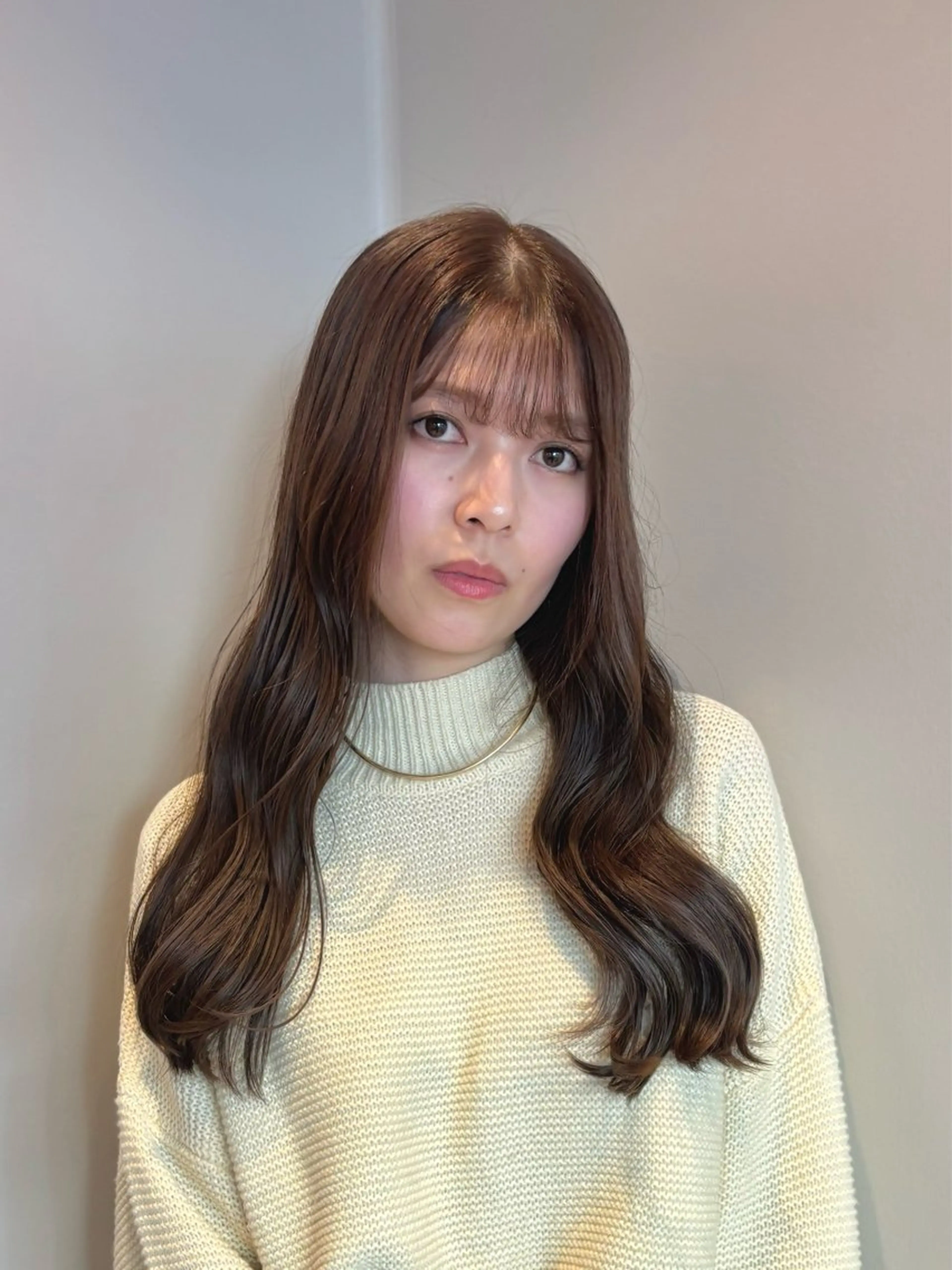 ロング カラー 髪質改善カラー ベージュ🤎YUMEのヘアスタイル