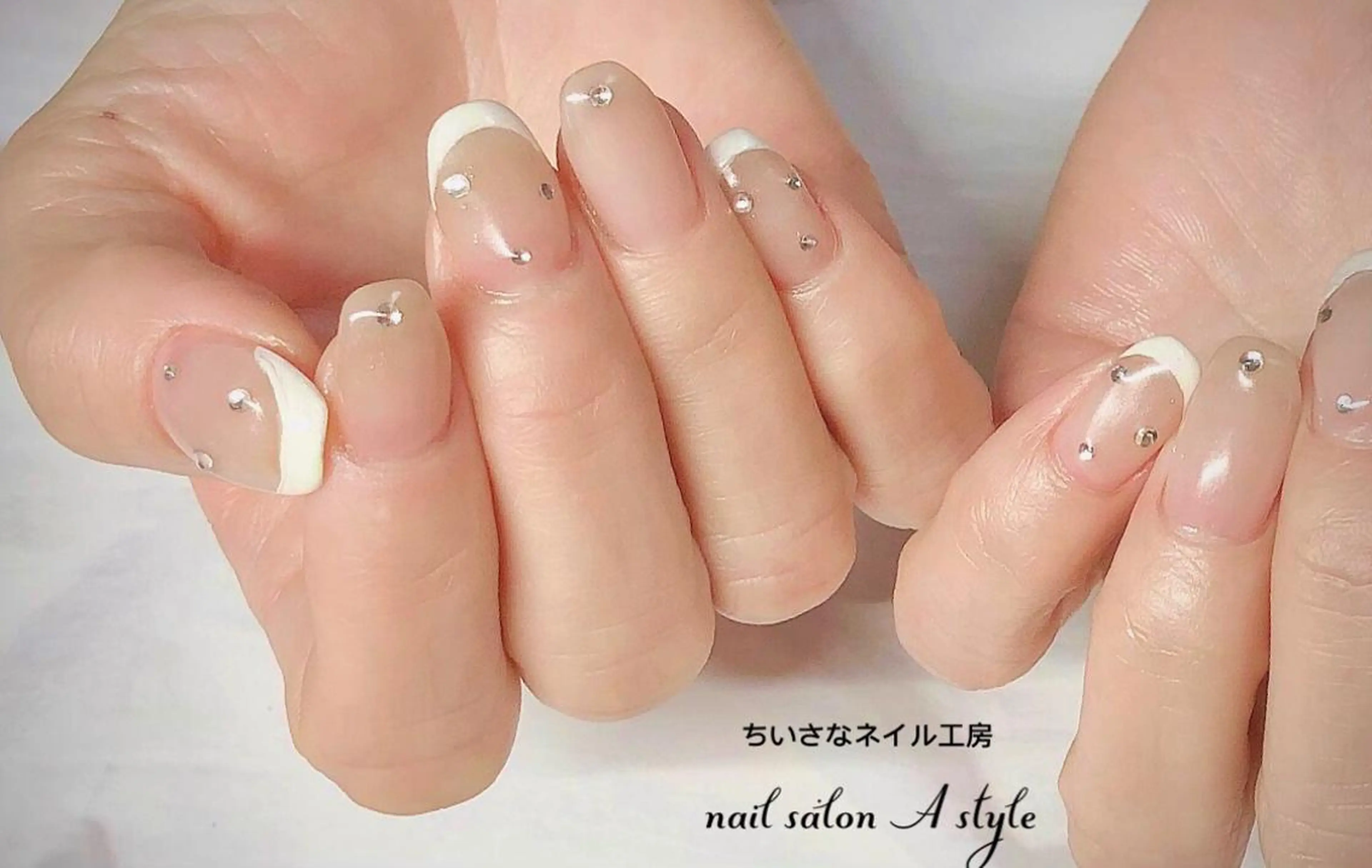 ネイル フレンチネイル 持ち込み ホワイト nail salon A styleのネイルデザイン