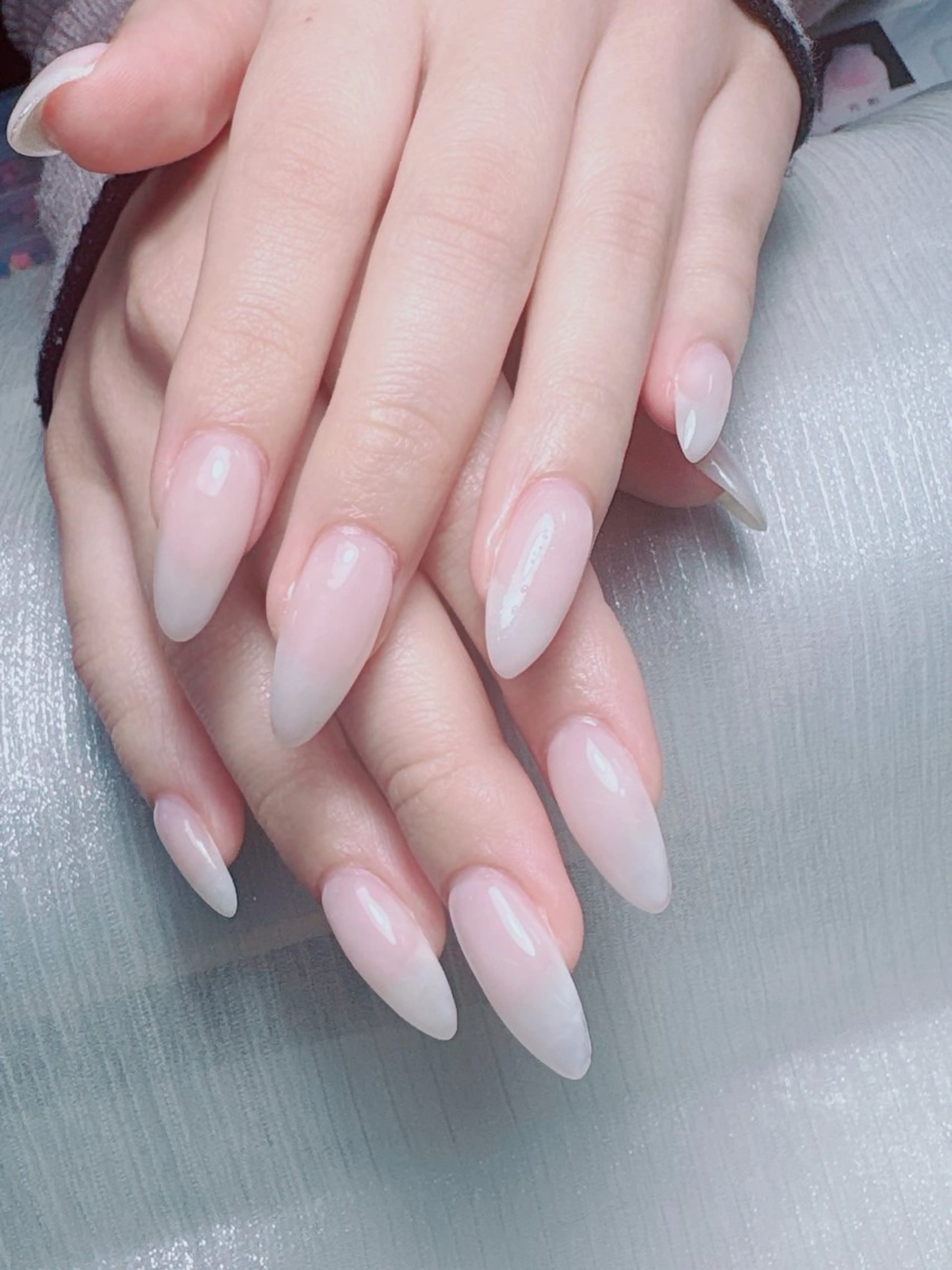 ネイル チークネイル フレンチネイル 韓国ネイル マグネットネイル ニュアンスネイル ハンドネイル Yuxi Beauty salon 【ユーシィー ビューティ サロン】所属・ユーシーネイルサロン 池田公園店のネイルデザイン