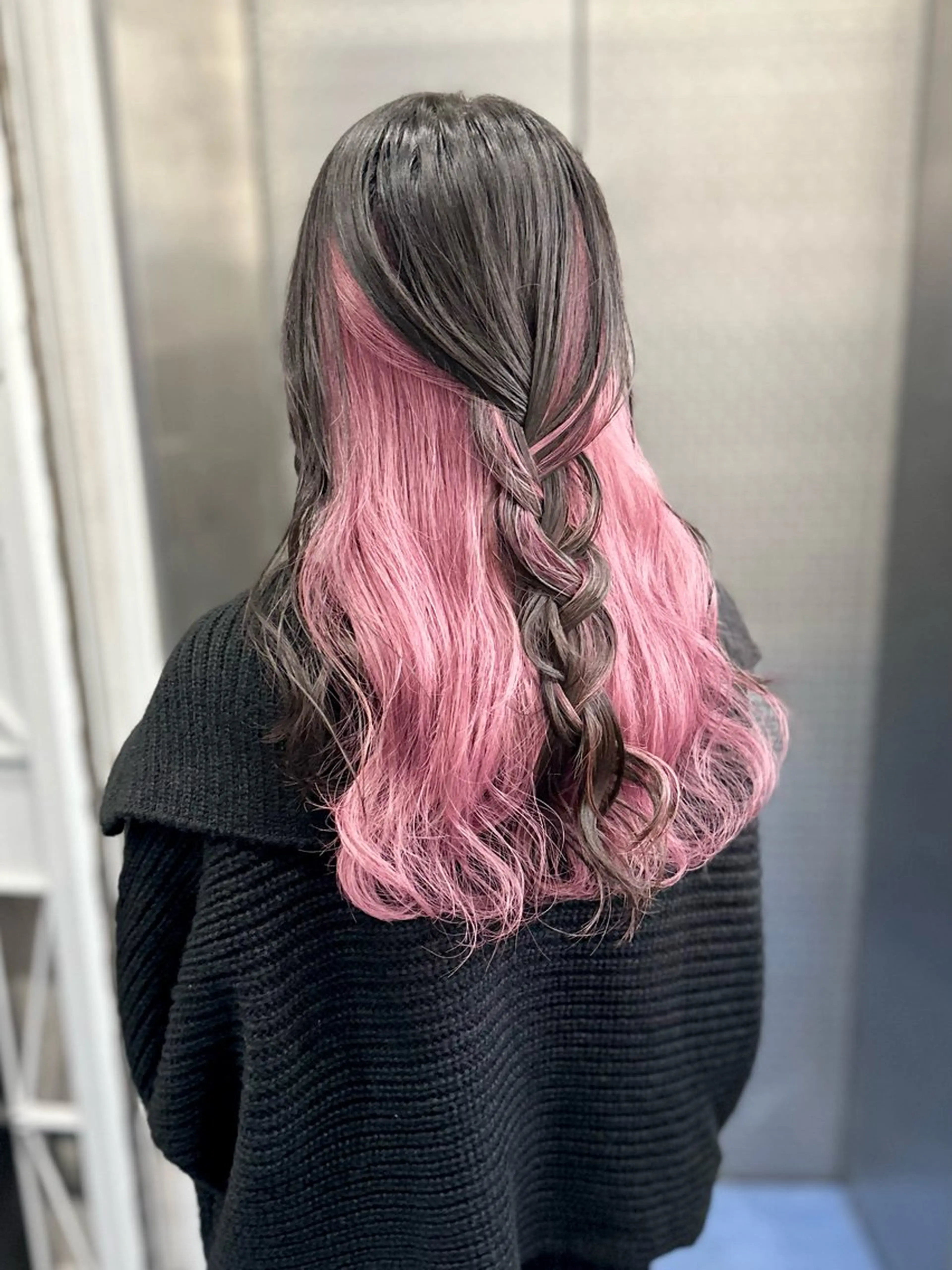 ミディアム white．梅田所属・GATE. カラーモデル募集のヘアスタイル