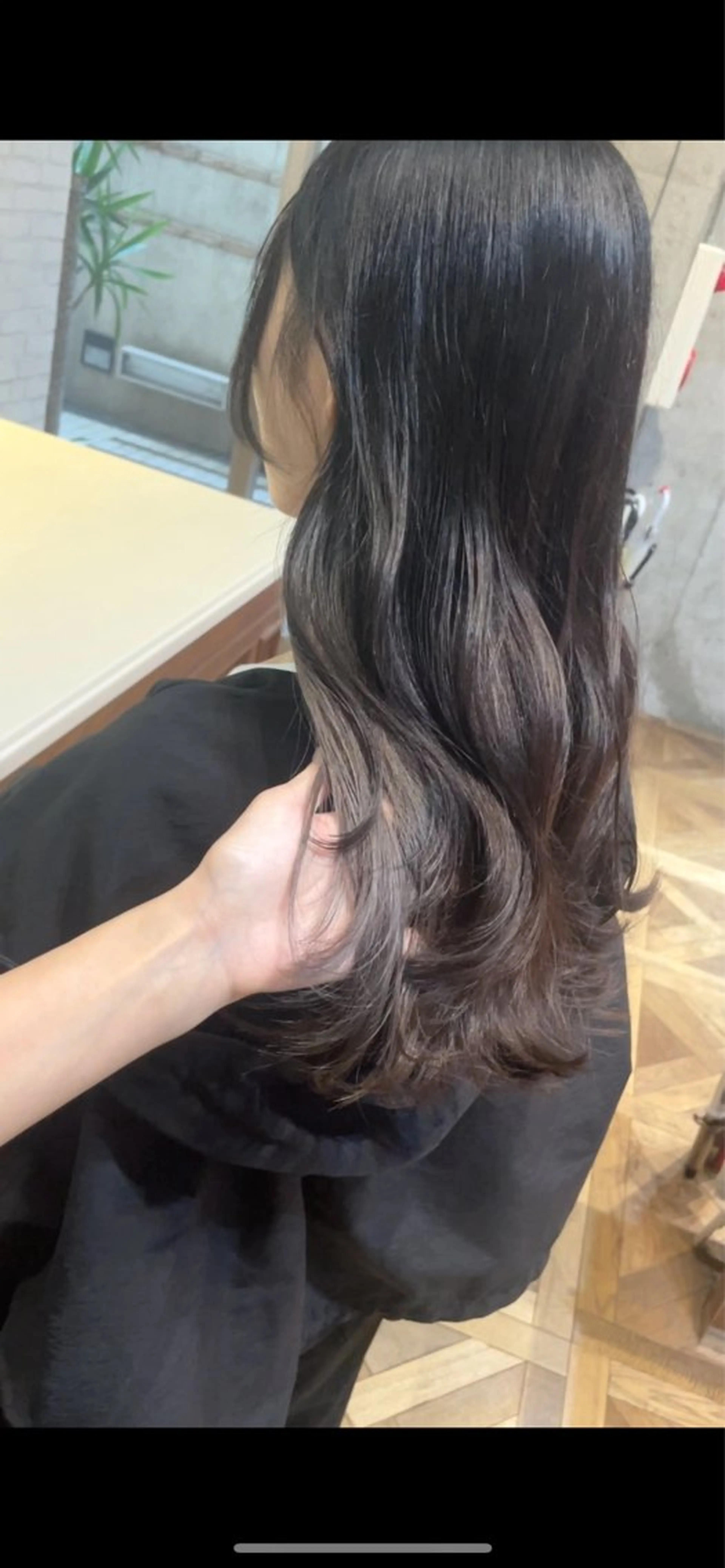 ロング カラー グレージュ インナーカラー カット ヘアカラー トリートメント BEBE所属・ブリーチなし 透明感カラーKANAのヘアスタイル