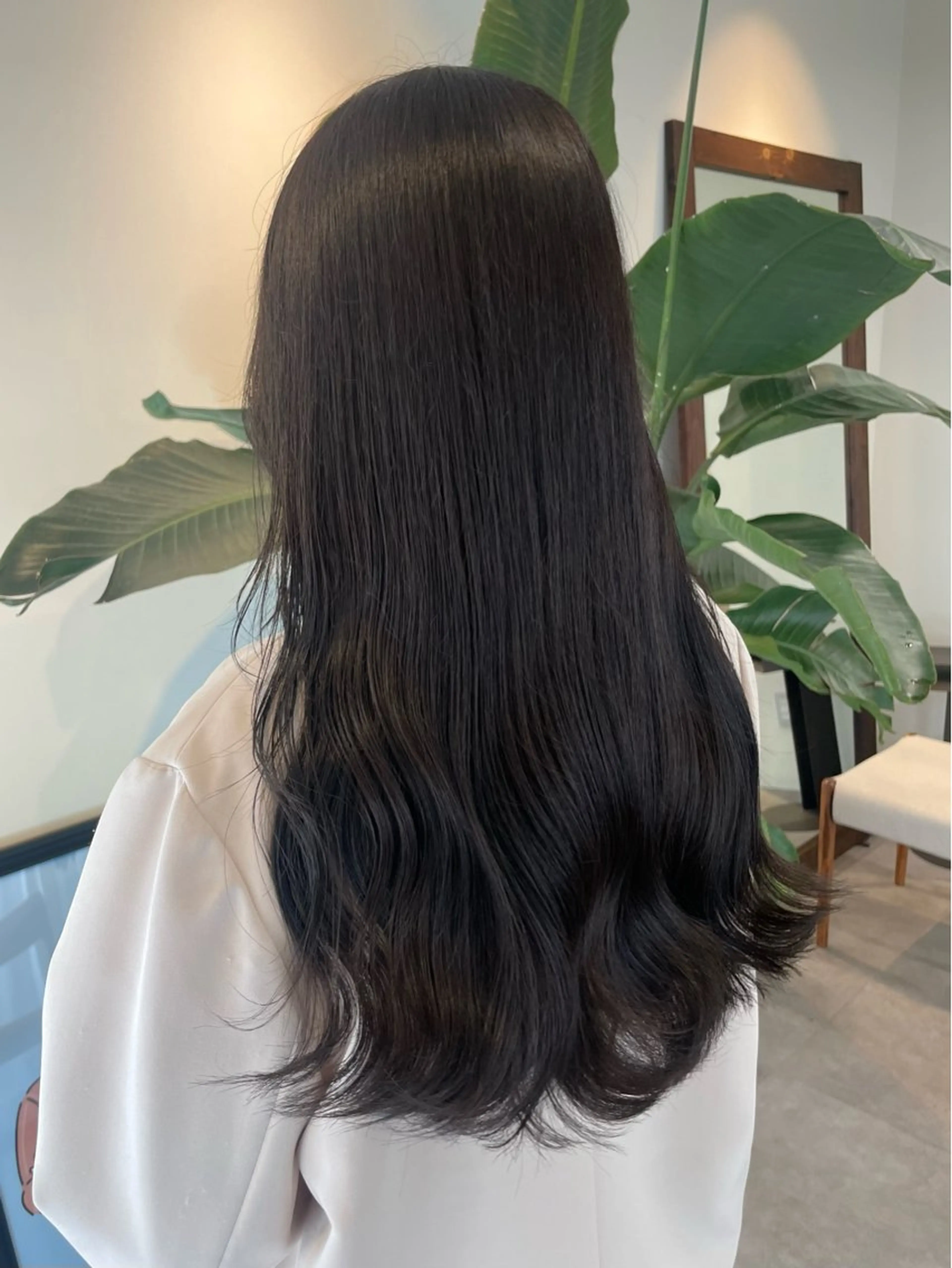 ロング カラー 透明感カラー ヘアカラー トリートメント 若月 あやかのヘアスタイル