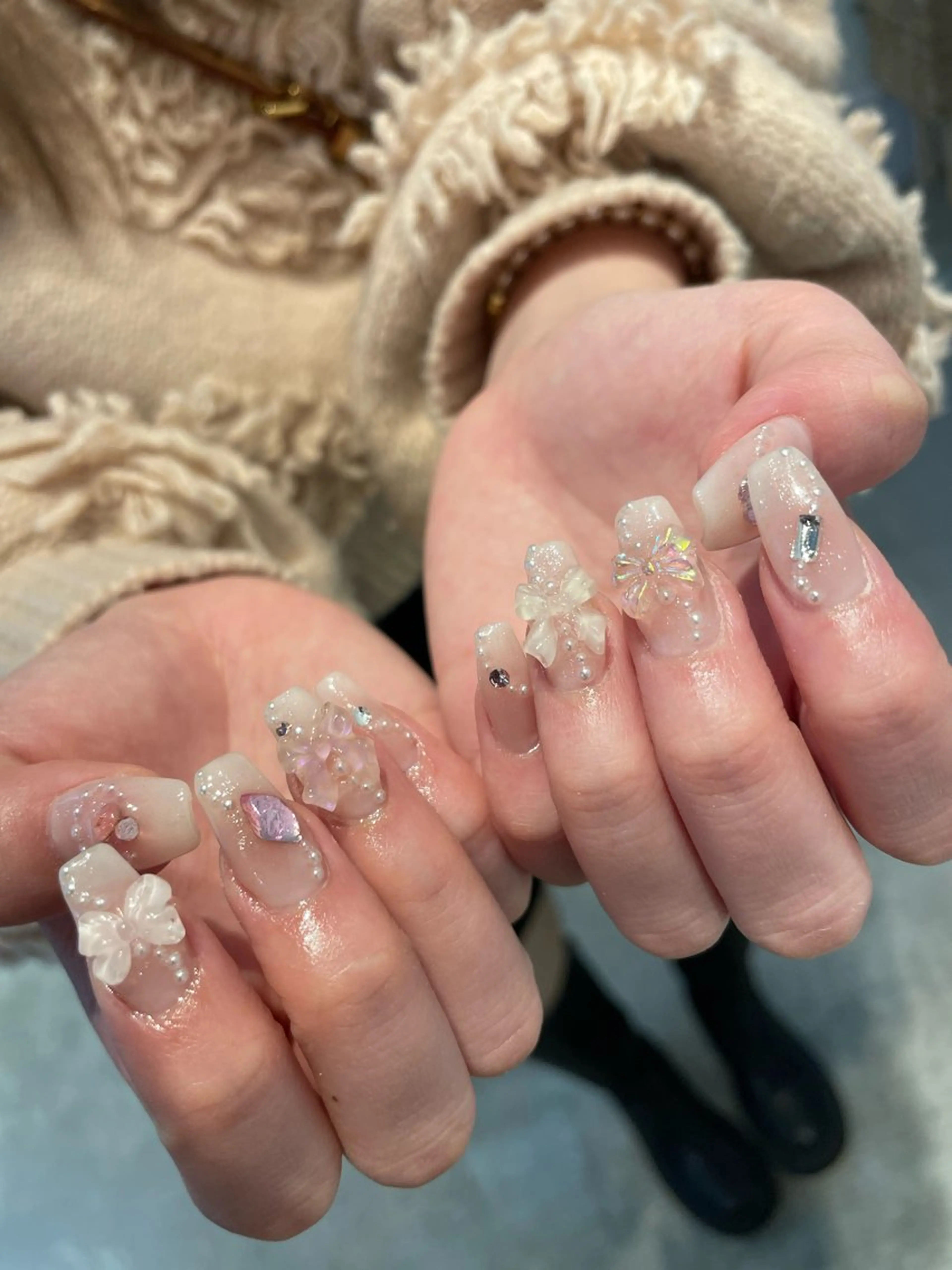 ロング m kaori𓃟のネイルデザイン