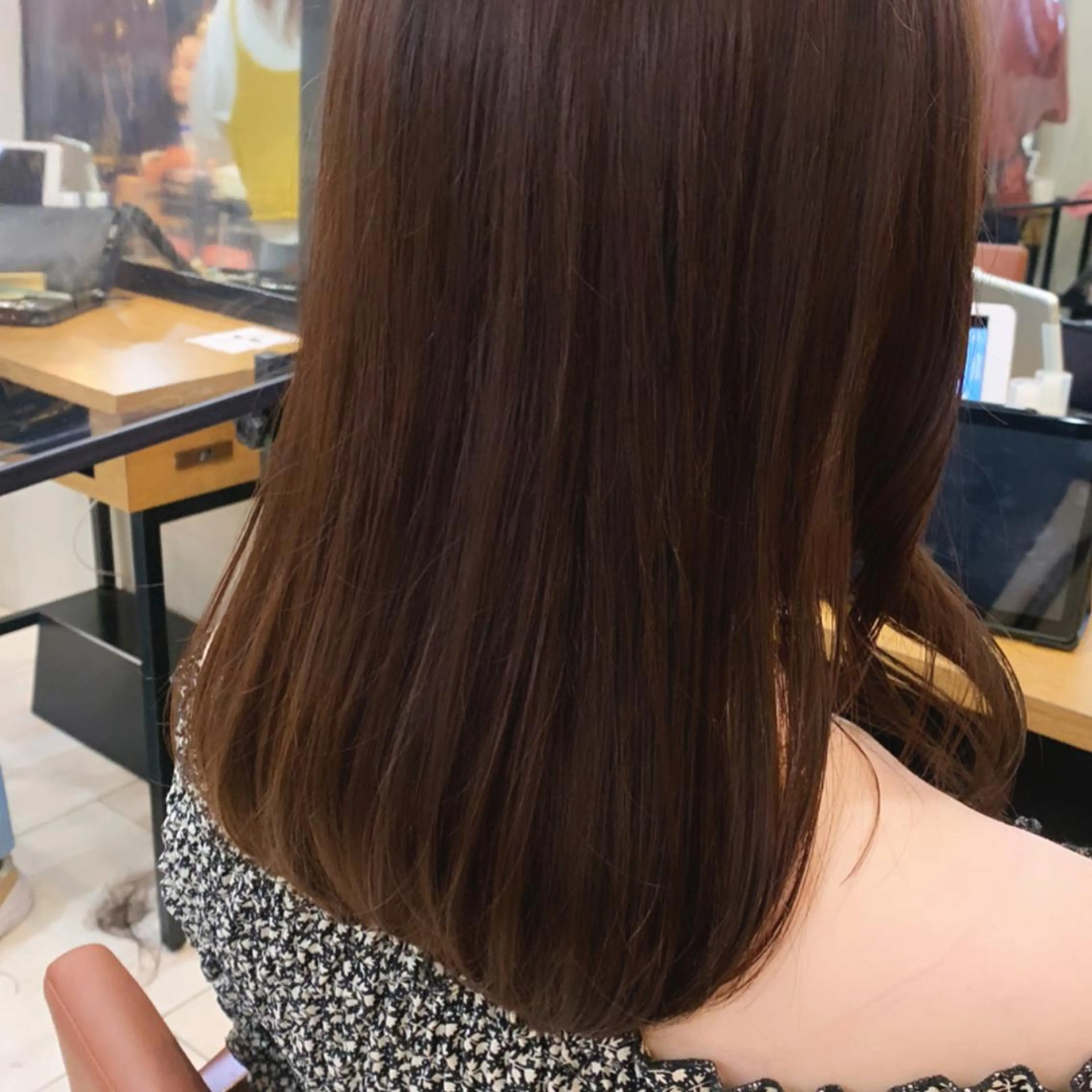 ミディアム カラー カット ヘアカラー トリートメント 🌱小顔ヘア/ボブ ミディアム/双葉🌱のヘアスタイル