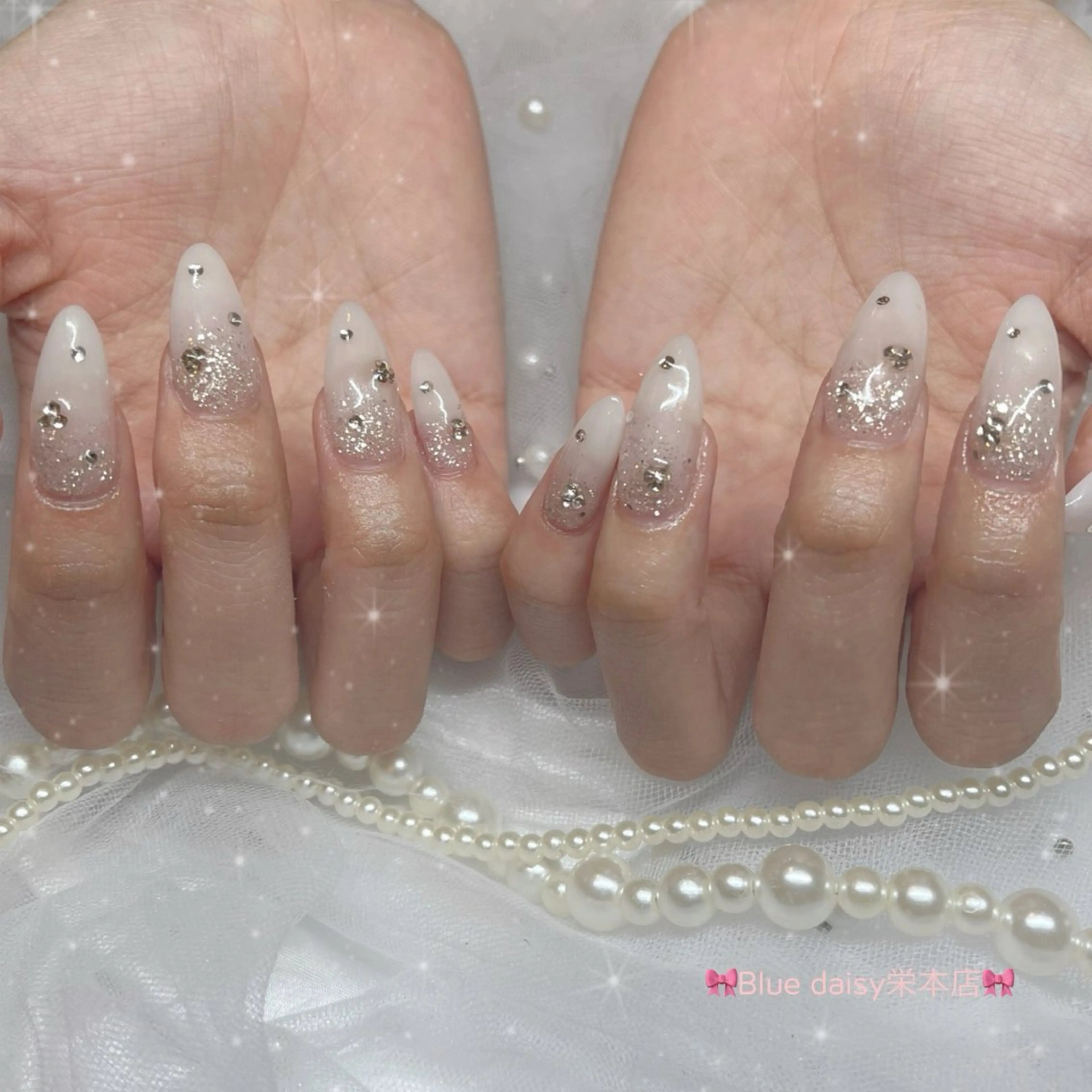 ネイル シルバー ハンドネイル ブルーデイジー栄本店所属・BlueDaisy 栄本店のネイルデザイン