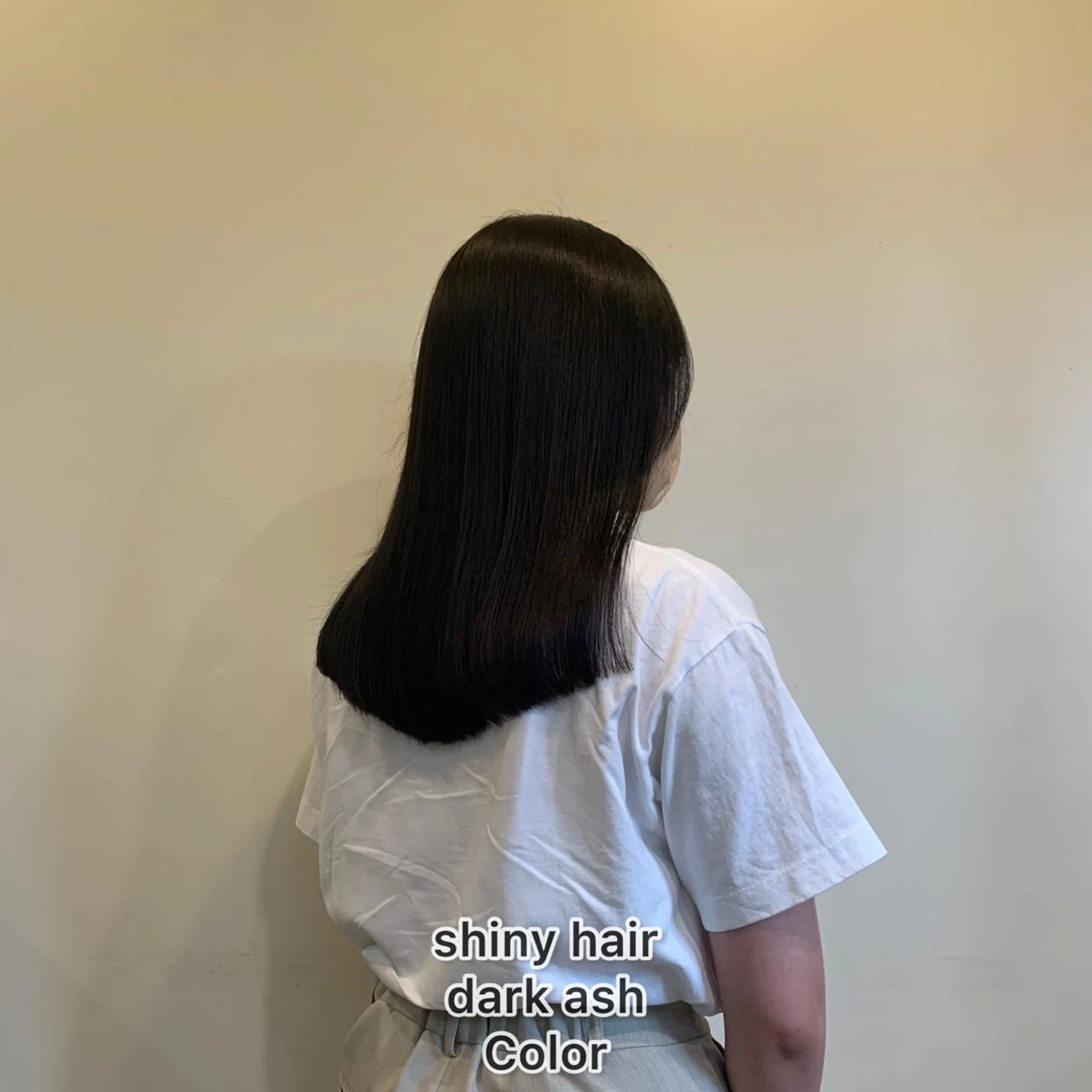 セミロング カラー 上田 紗也のヘアスタイル