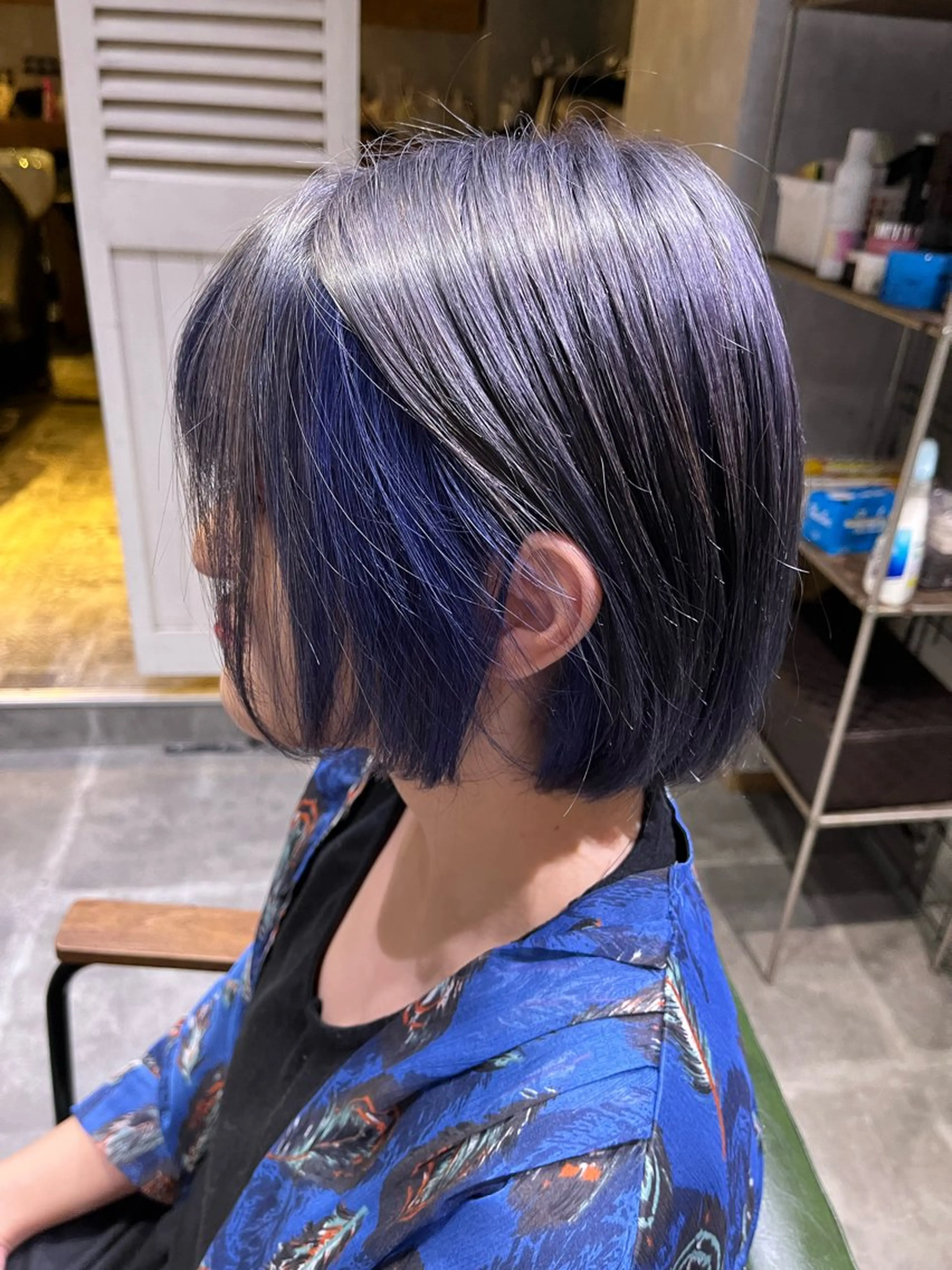カラー ブルーカラー デザインカラー インナーカラー シルバー daichi (UMM)のヘアスタイル