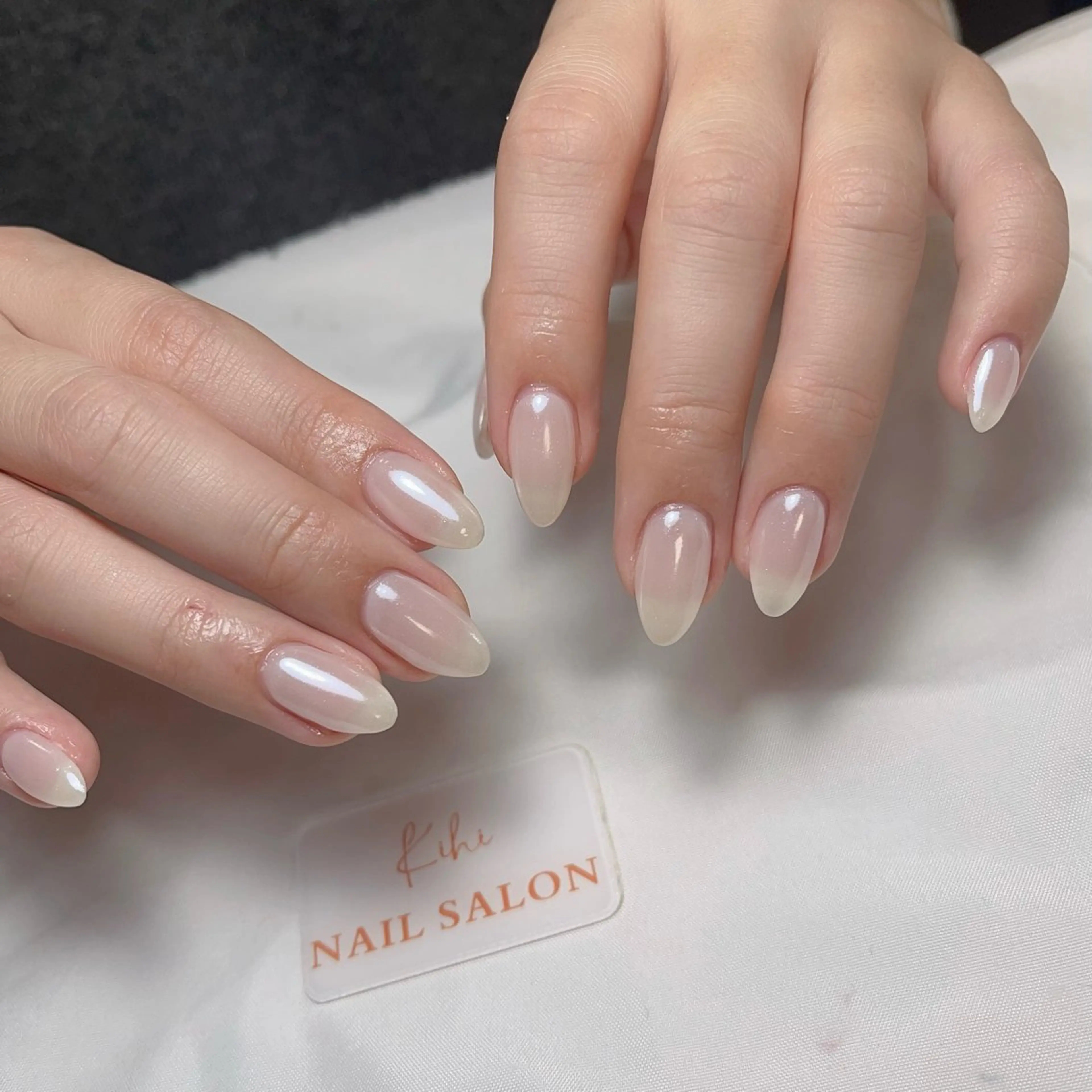 ネイル アートネイル フレンチネイル ジェルネイル グラデーション 韓国ネイル ハンドネイル ハンドケア さくら💮💮 【オフ無料】のネイルデザイン