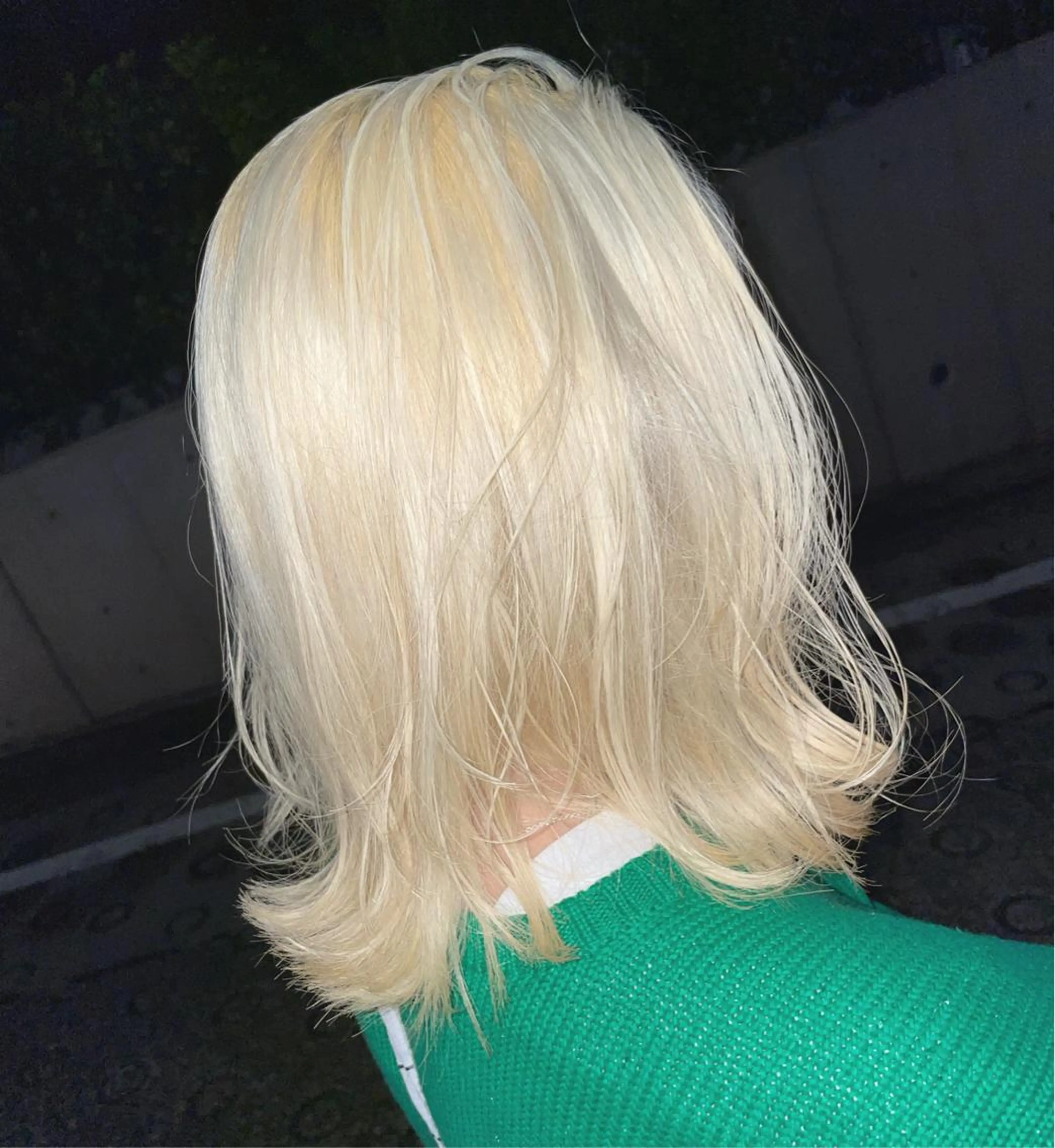 ミディアム カラー ブロンド ホワイトブロンド 國井 廉のヘアスタイル