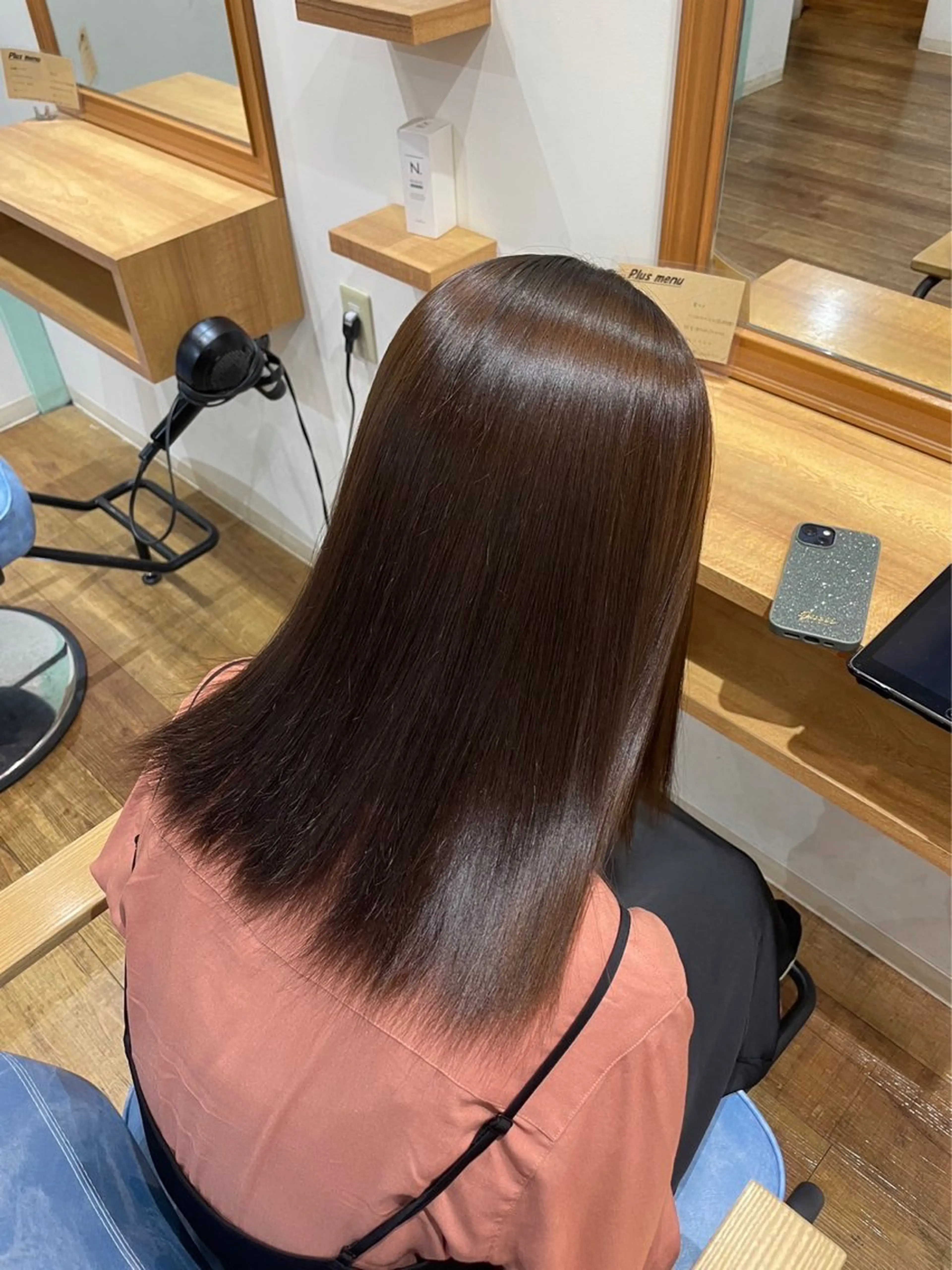 セミロング 縮毛矯正 レディースカット💥 向川拓身💥のヘアスタイル